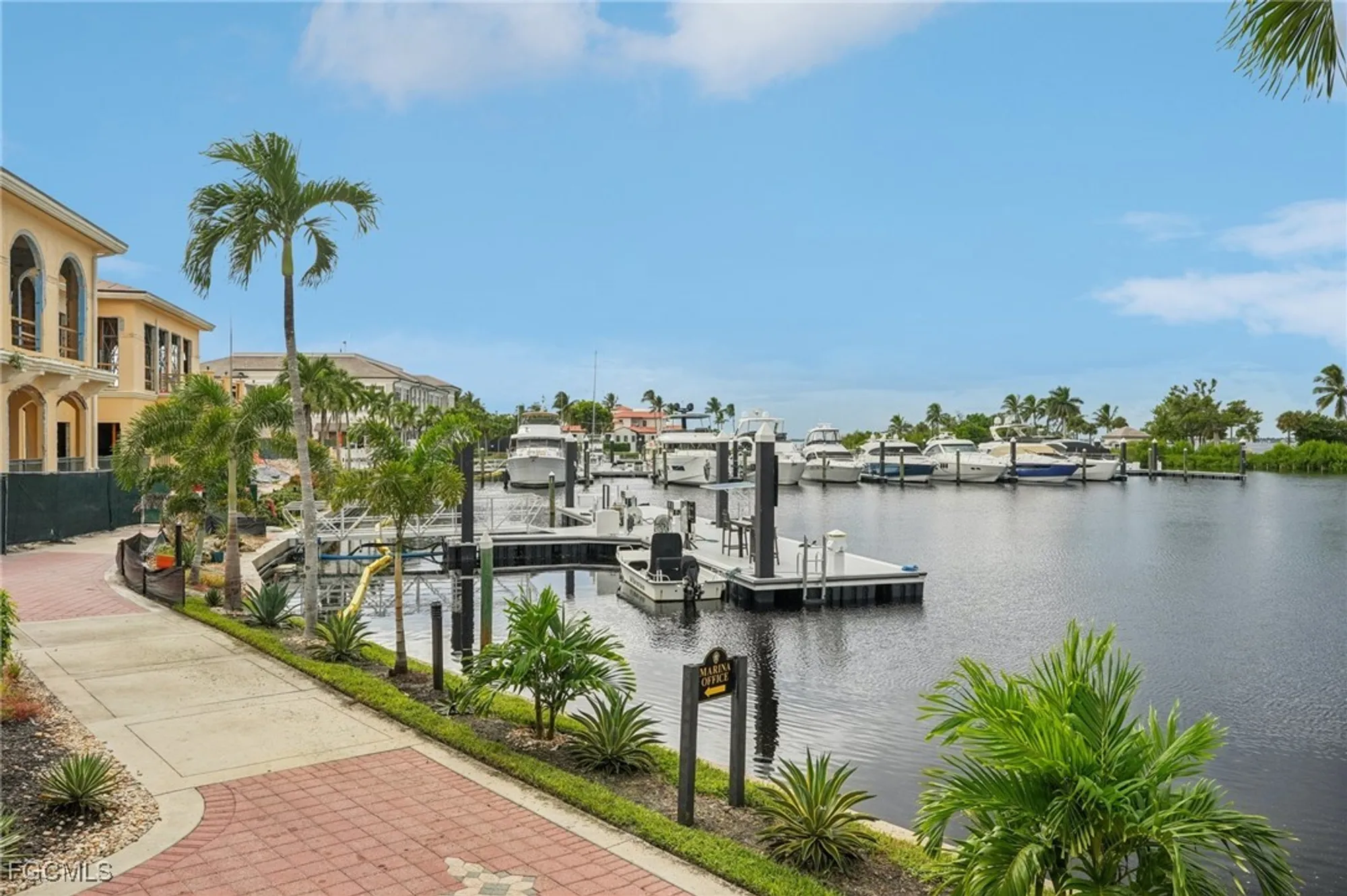 Property Slideshow image 46 of 47 | 14983 rivers edge ct apt 230, Fort Myers, FL, 33908