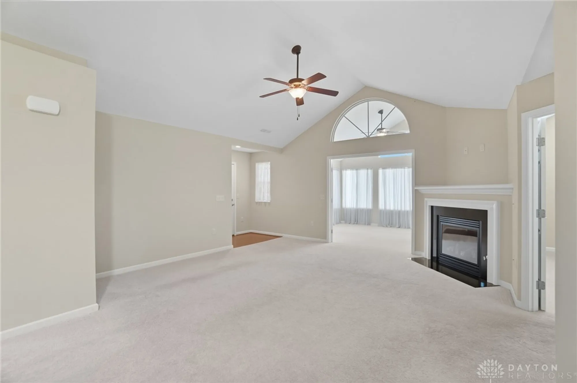Property Slideshow image 14 of 59 | 4704 cobblestone dr, Tipp City, OH, 45371