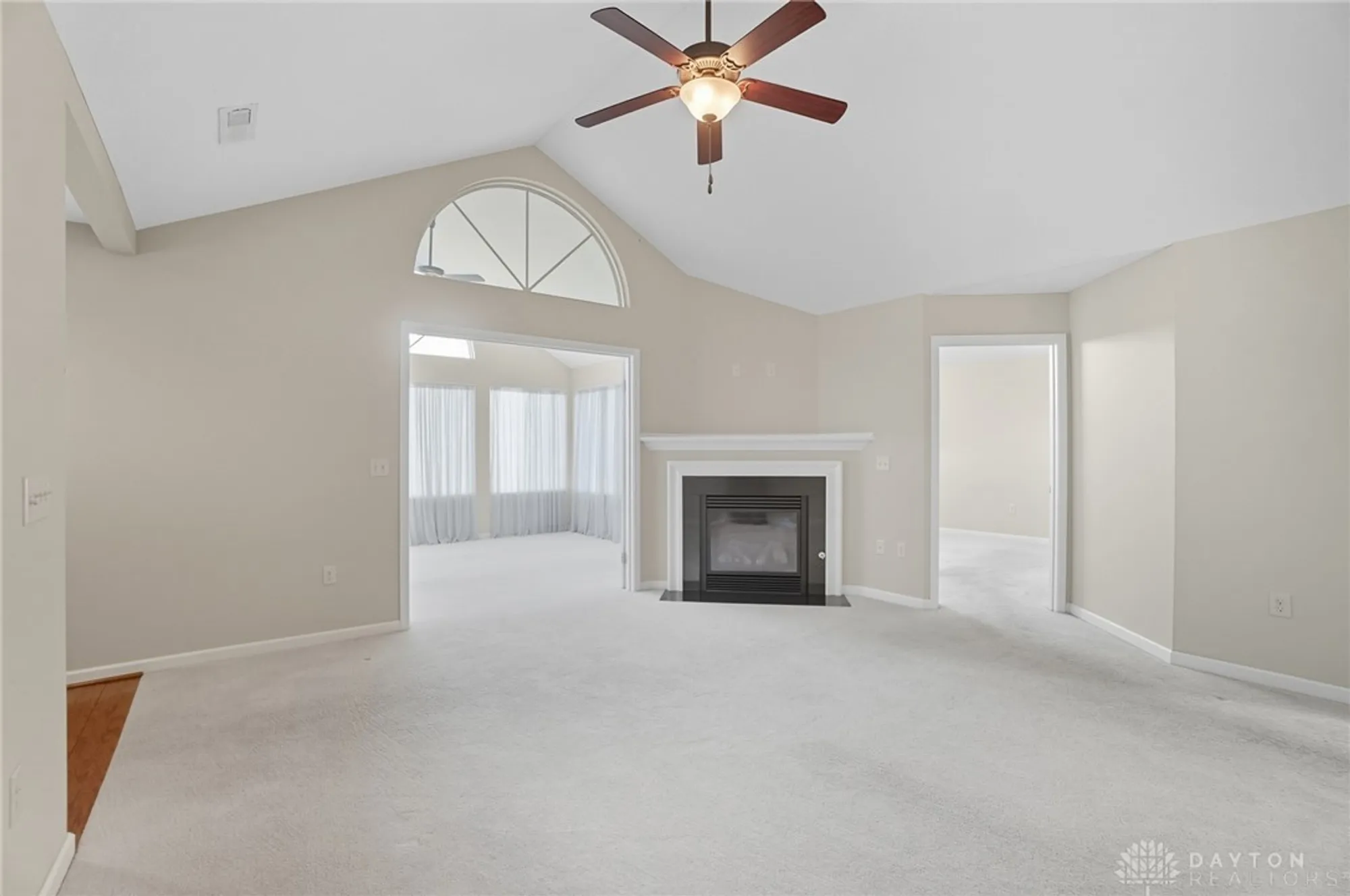 Property Slideshow image 15 of 59 | 4704 cobblestone dr, Tipp City, OH, 45371