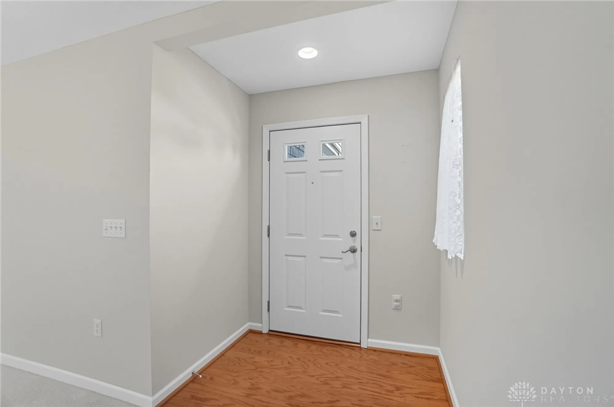 Property Slideshow image 13 of 59 | 4704 cobblestone dr, Tipp City, OH, 45371