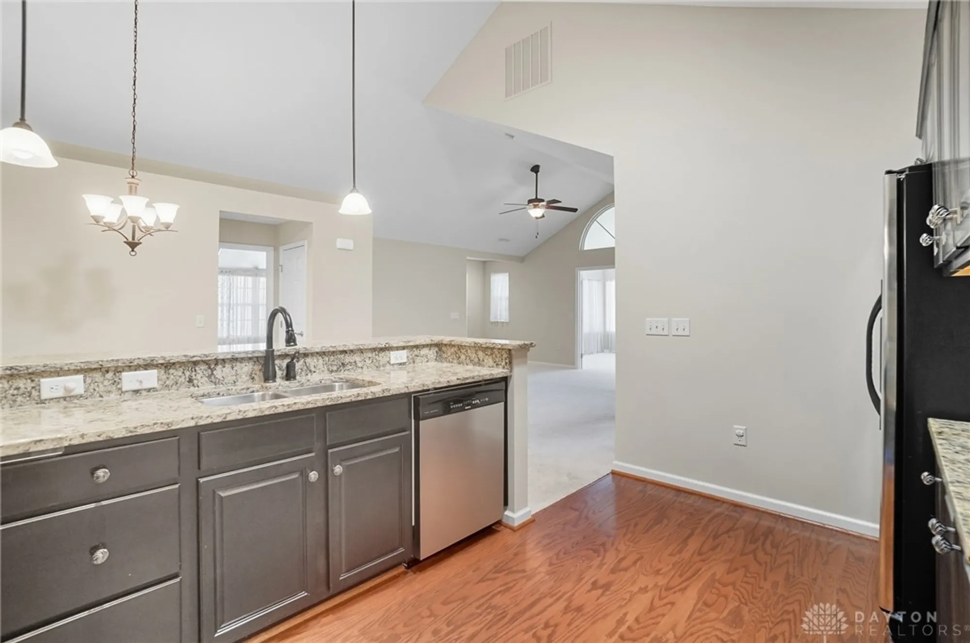 Property Slideshow image 24 of 59 | 4704 cobblestone dr, Tipp City, OH, 45371