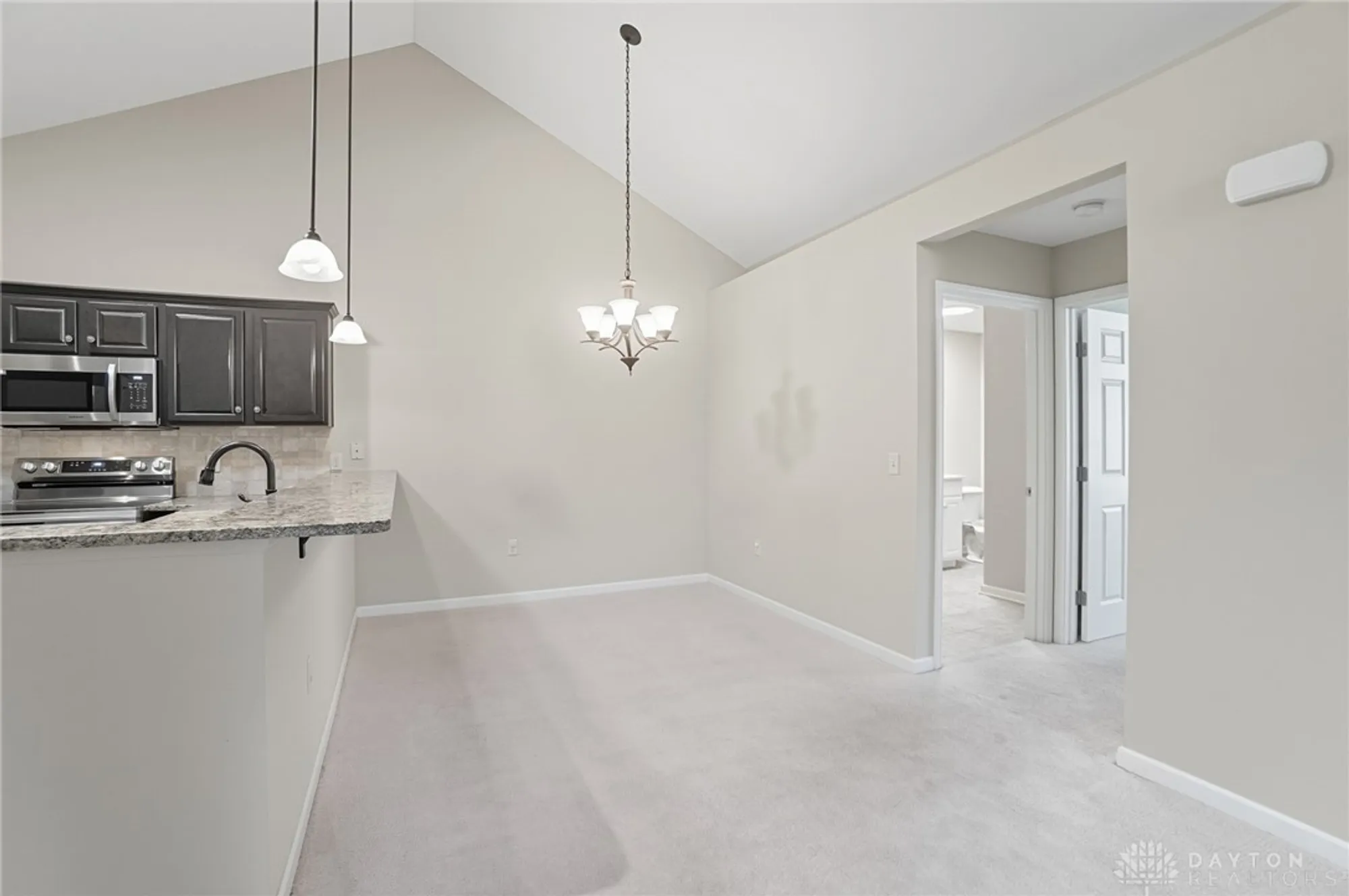 Property Slideshow image 20 of 59 | 4704 cobblestone dr, Tipp City, OH, 45371