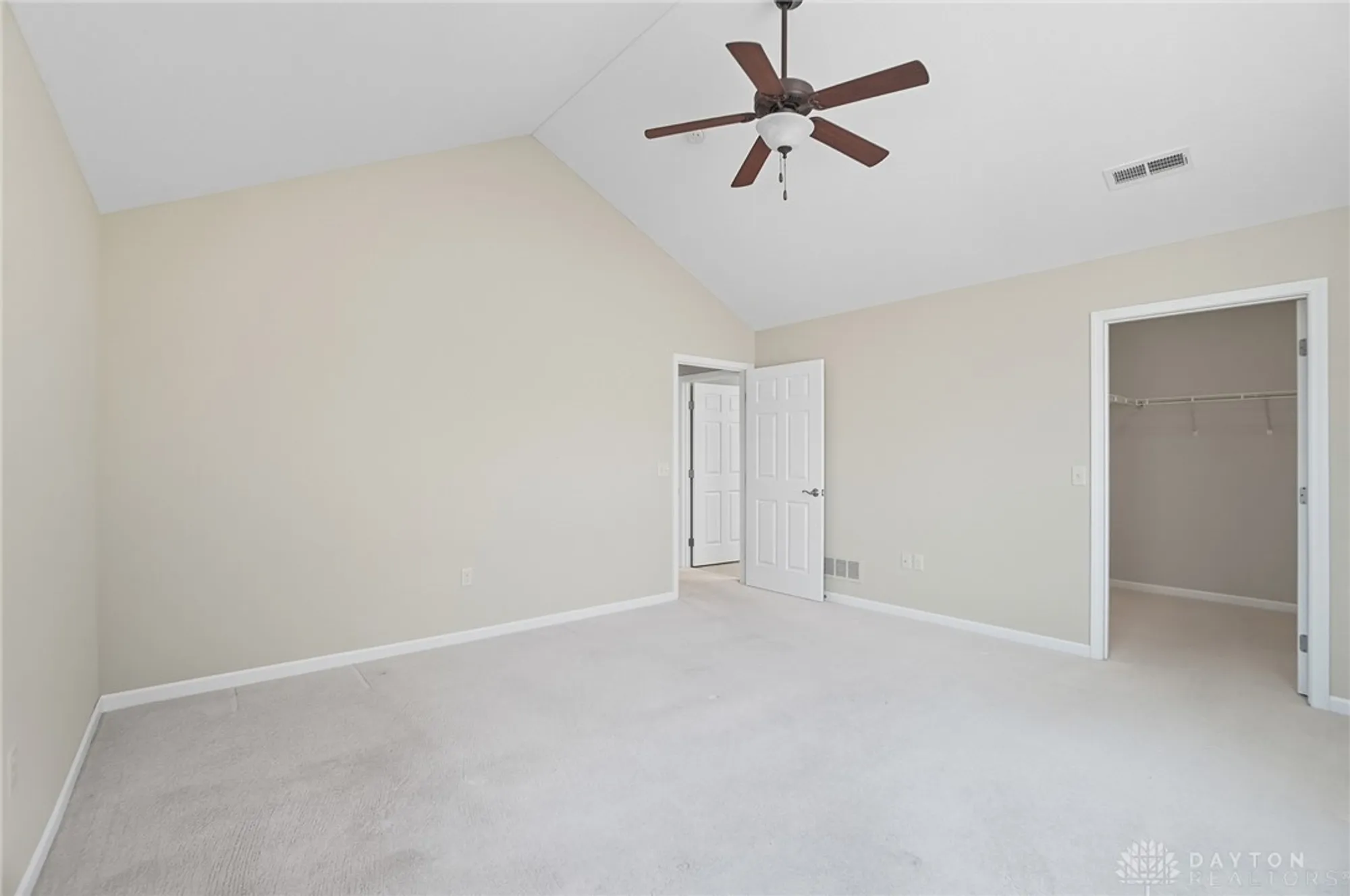 Property Slideshow image 36 of 59 | 4704 cobblestone dr, Tipp City, OH, 45371
