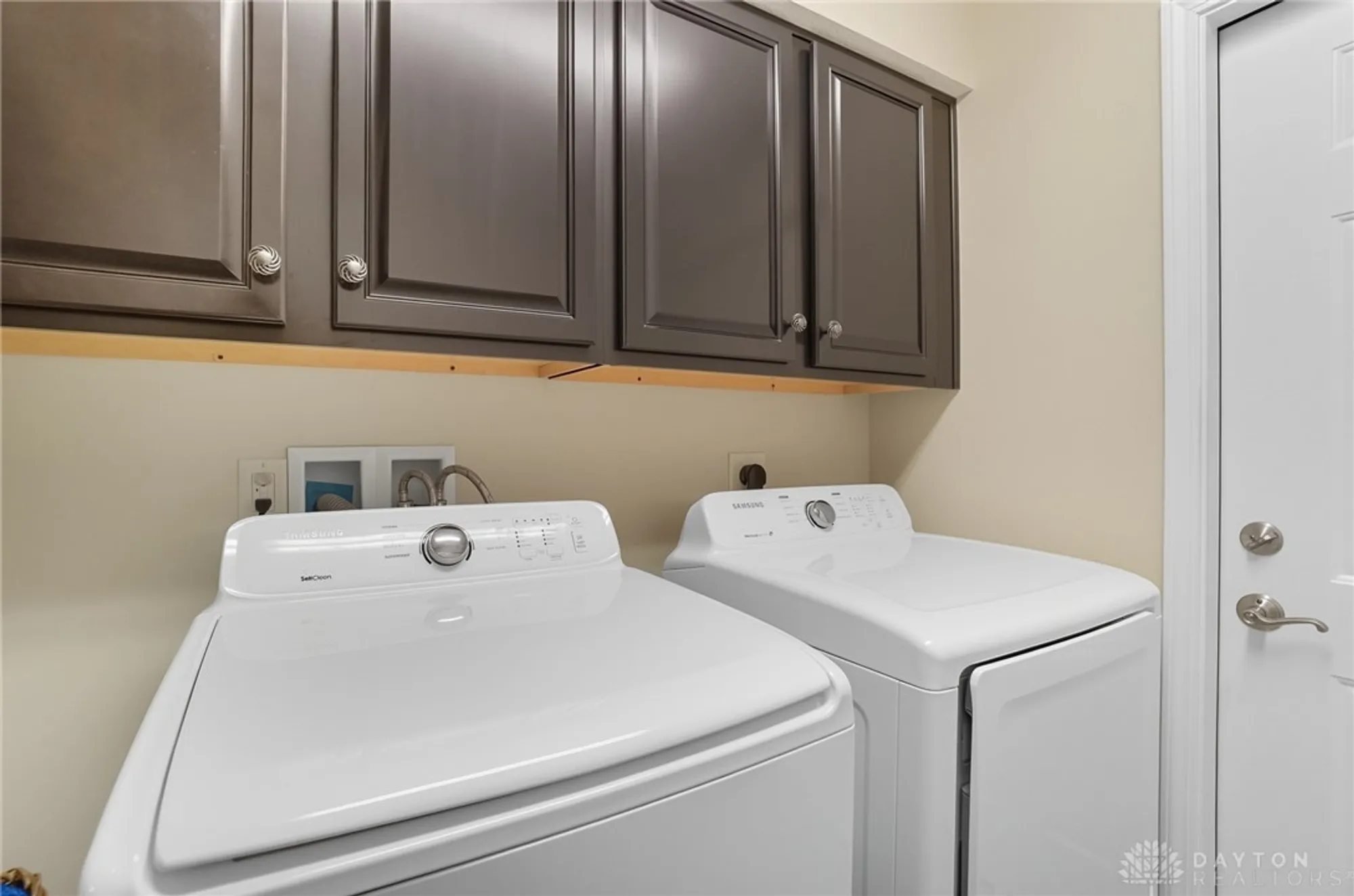 Property Slideshow image 43 of 59 | 4704 cobblestone dr, Tipp City, OH, 45371