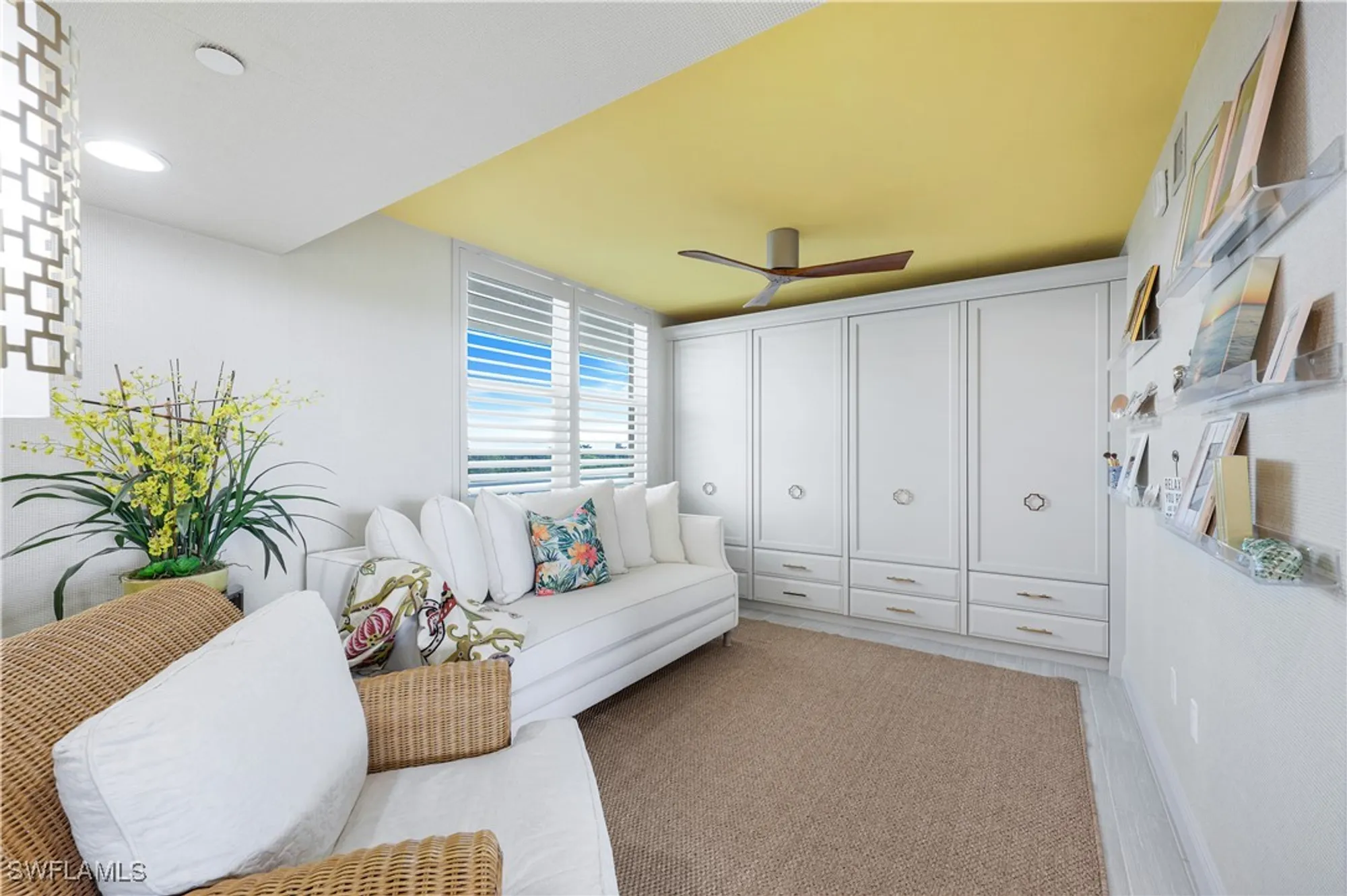 Property Slideshow image 12 of 30 | 6361 pelican bay blvd 402, Naples, FL, 34108