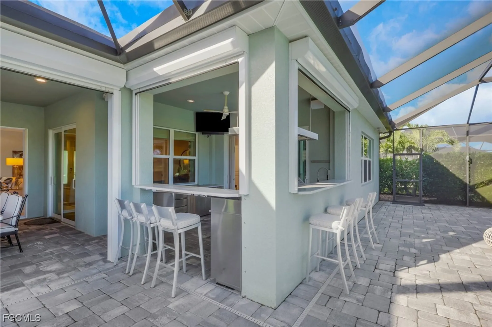 Property Slideshow image 28 of 45 | 11640 winding river dr, Fort Myers, FL, 33905
