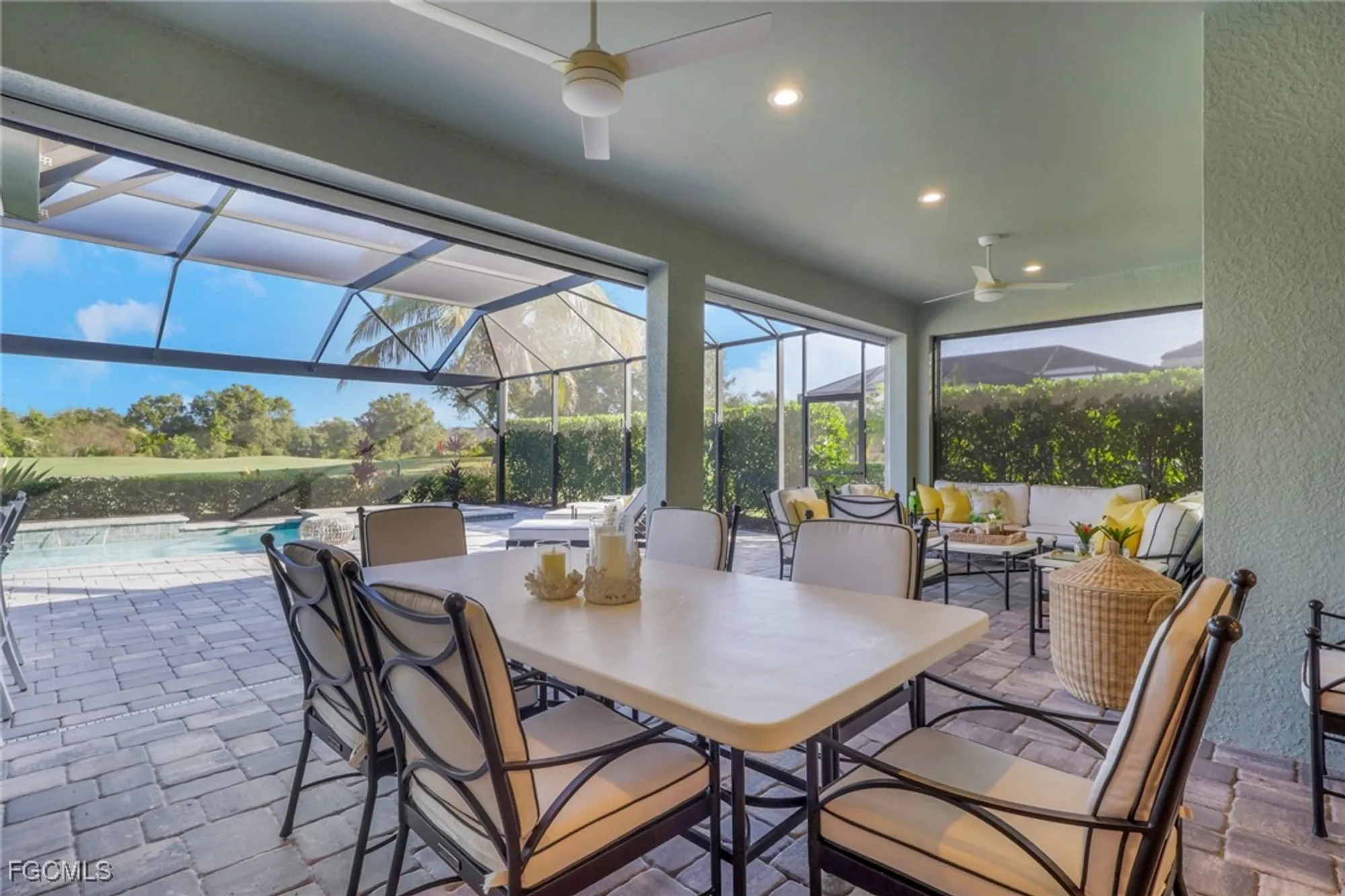 Property Slideshow image 20 of 45 | 11640 winding river dr, Fort Myers, FL, 33905