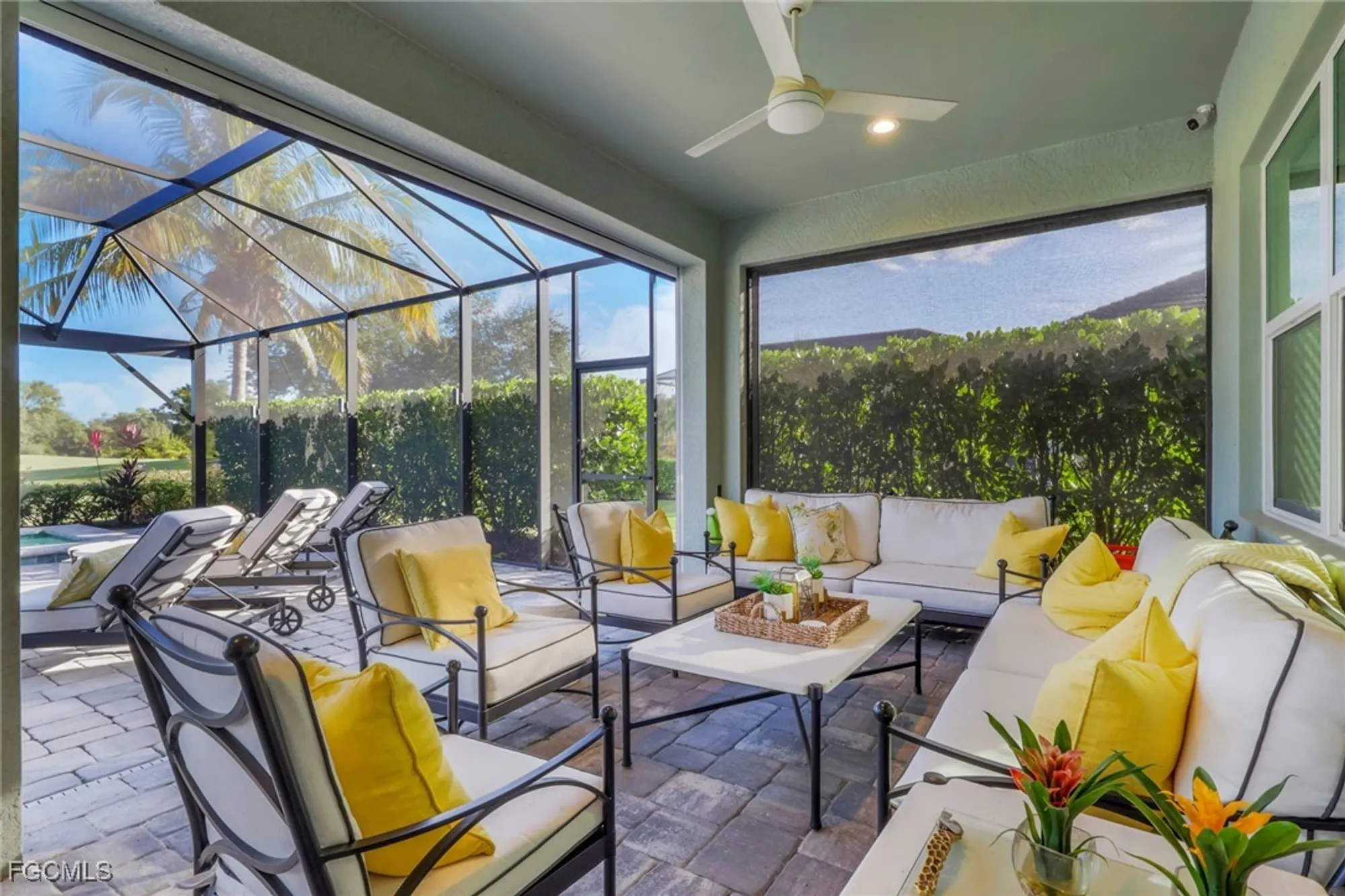 Property Slideshow image 22 of 45 | 11640 winding river dr, Fort Myers, FL, 33905