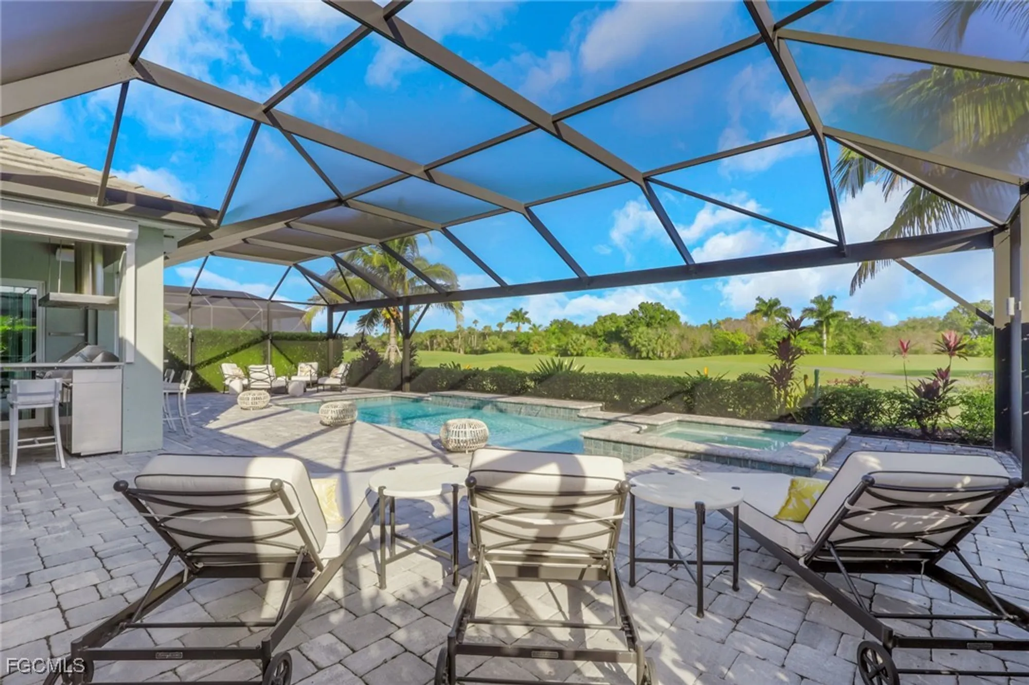 Property Slideshow image 23 of 45 | 11640 winding river dr, Fort Myers, FL, 33905