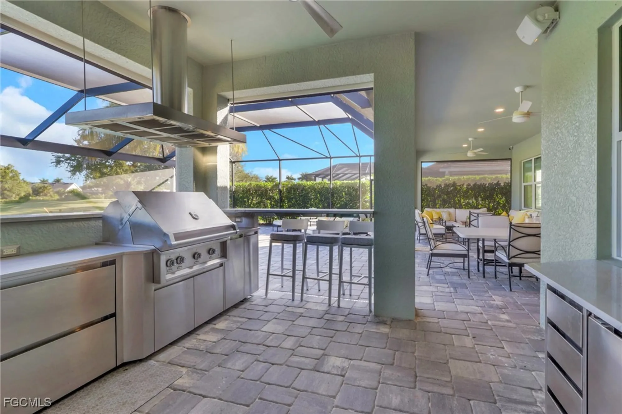 Property Slideshow image 30 of 45 | 11640 winding river dr, Fort Myers, FL, 33905