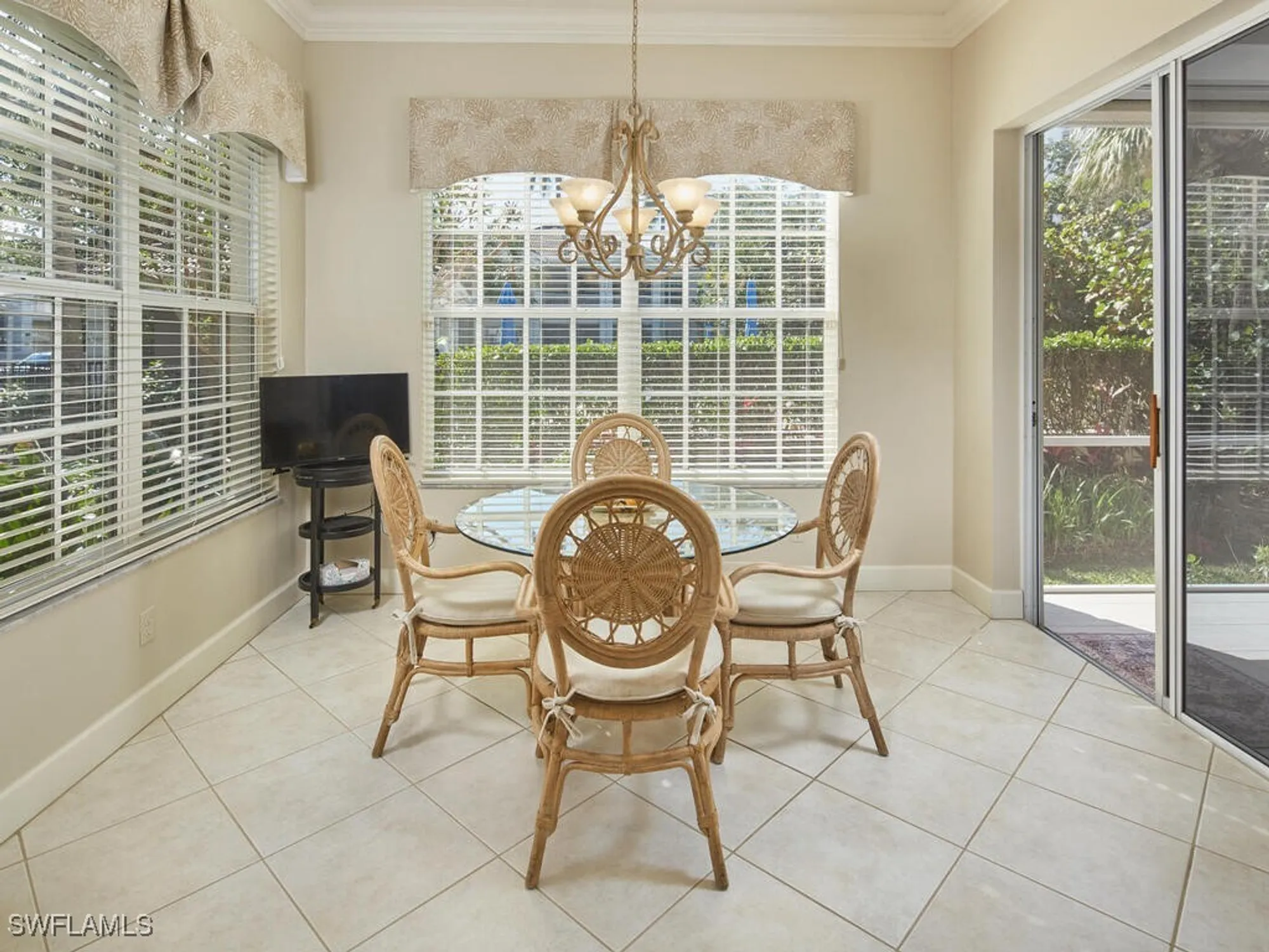 Property Slideshow image 10 of 32 | 25920 nesting ct unit 101, Bonita Springs, FL, 34134