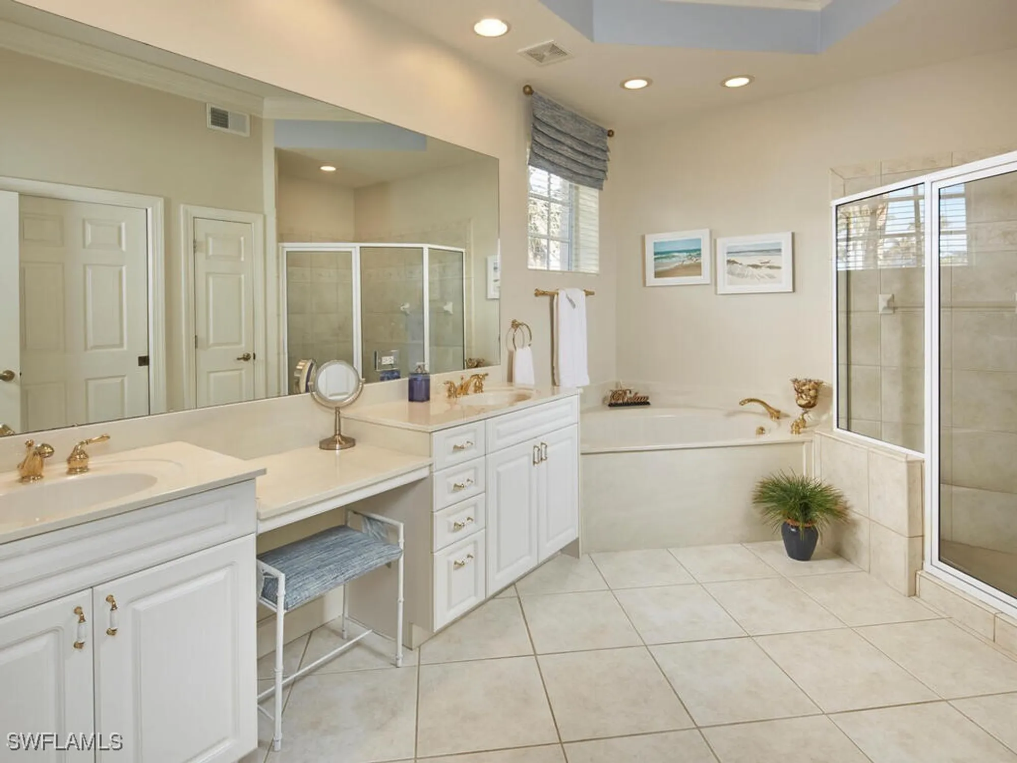 Property Slideshow image 12 of 32 | 25920 nesting ct unit 101, Bonita Springs, FL, 34134