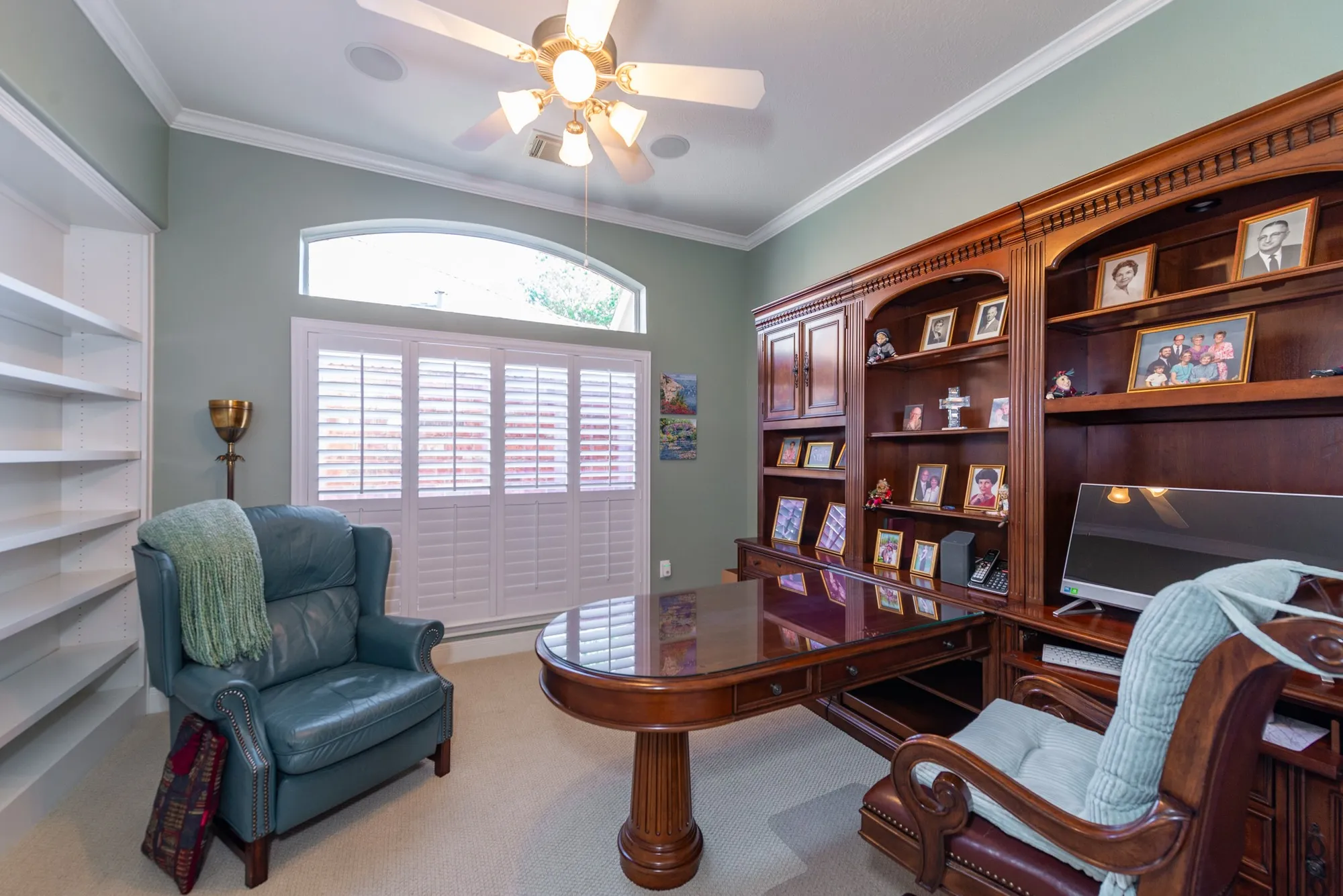 Property Slideshow image 15 of 32 | 24910 cinco manor ln, Katy, TX, 77494