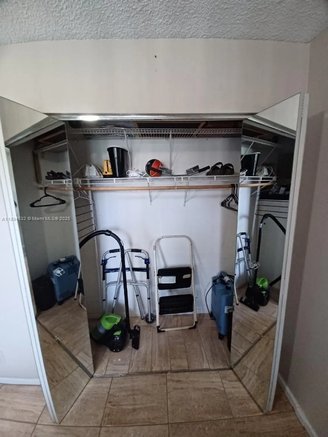 Property Slideshow image 14 of 15 | 13100 sw 11th ct 413c, Pembroke Pines, FL, 33027