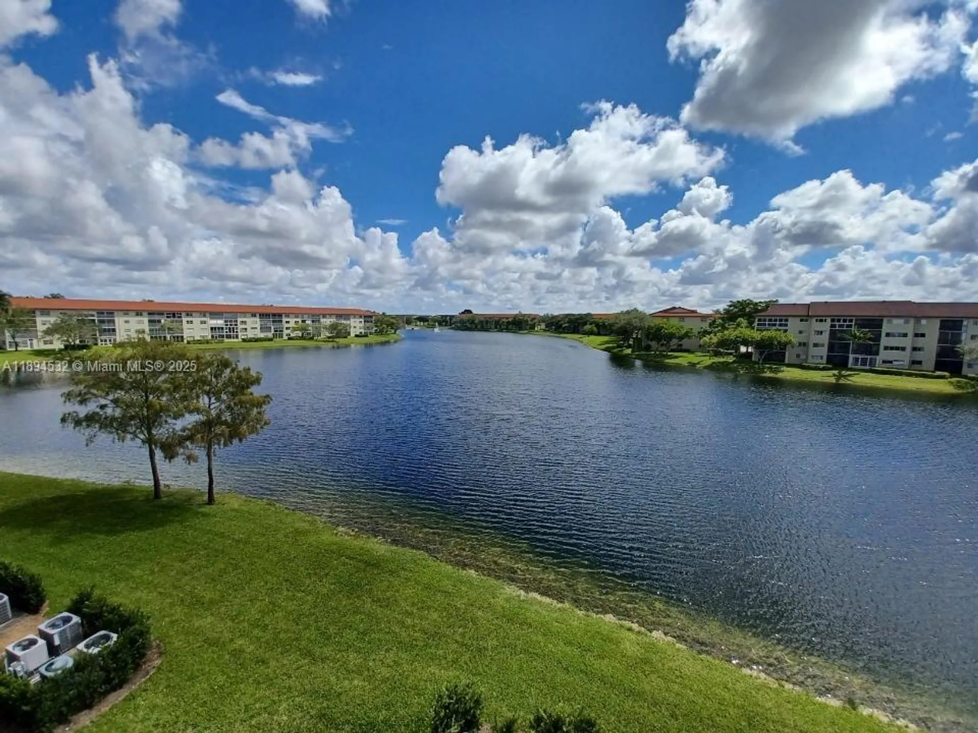 Property Slideshow image 2 of 15 | 13100 sw 11th ct 413c, Pembroke Pines, FL, 33027