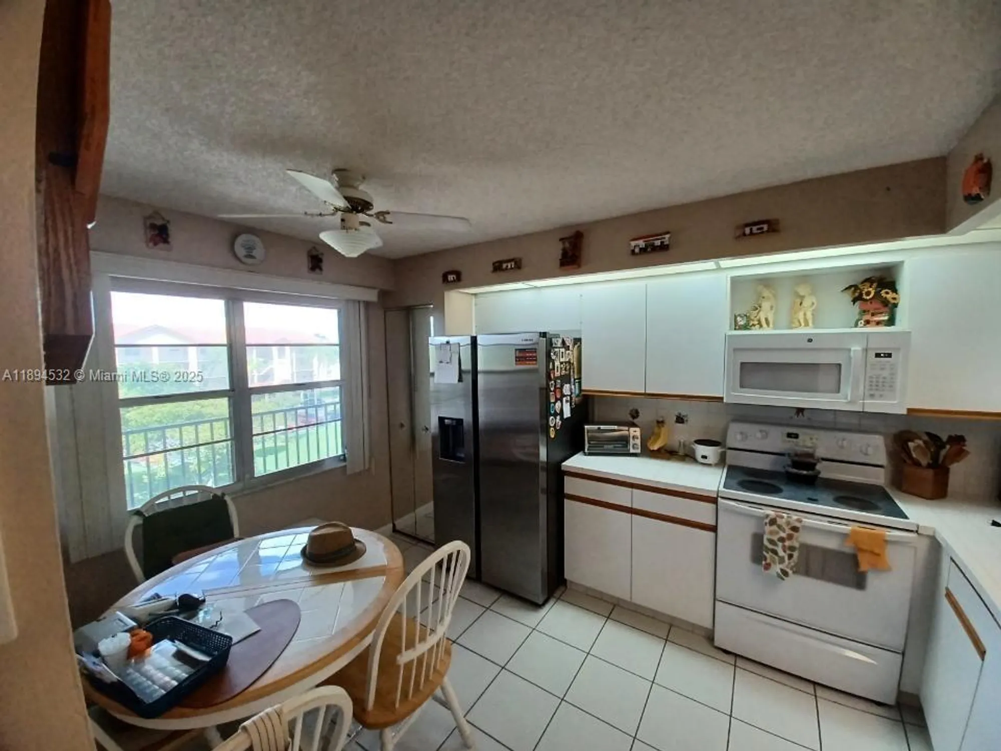 Property Slideshow image 4 of 15 | 13100 sw 11th ct 413c, Pembroke Pines, FL, 33027