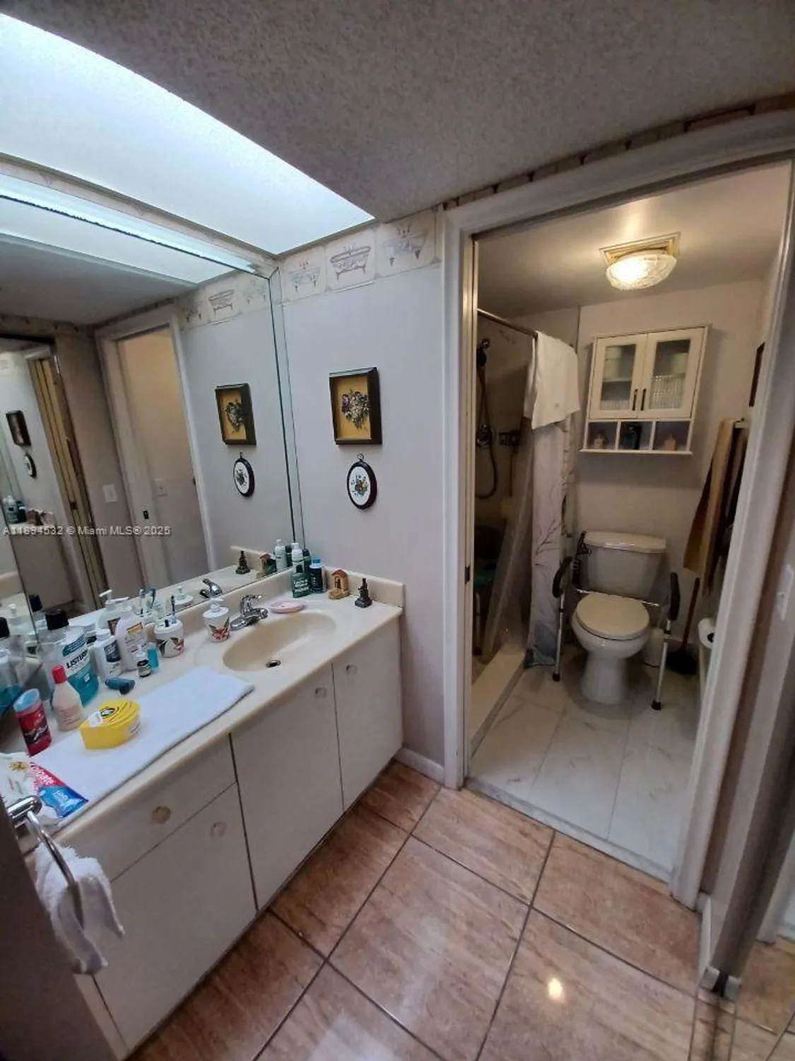 Property Slideshow image 9 of 15 | 13100 sw 11th ct 413c, Pembroke Pines, FL, 33027