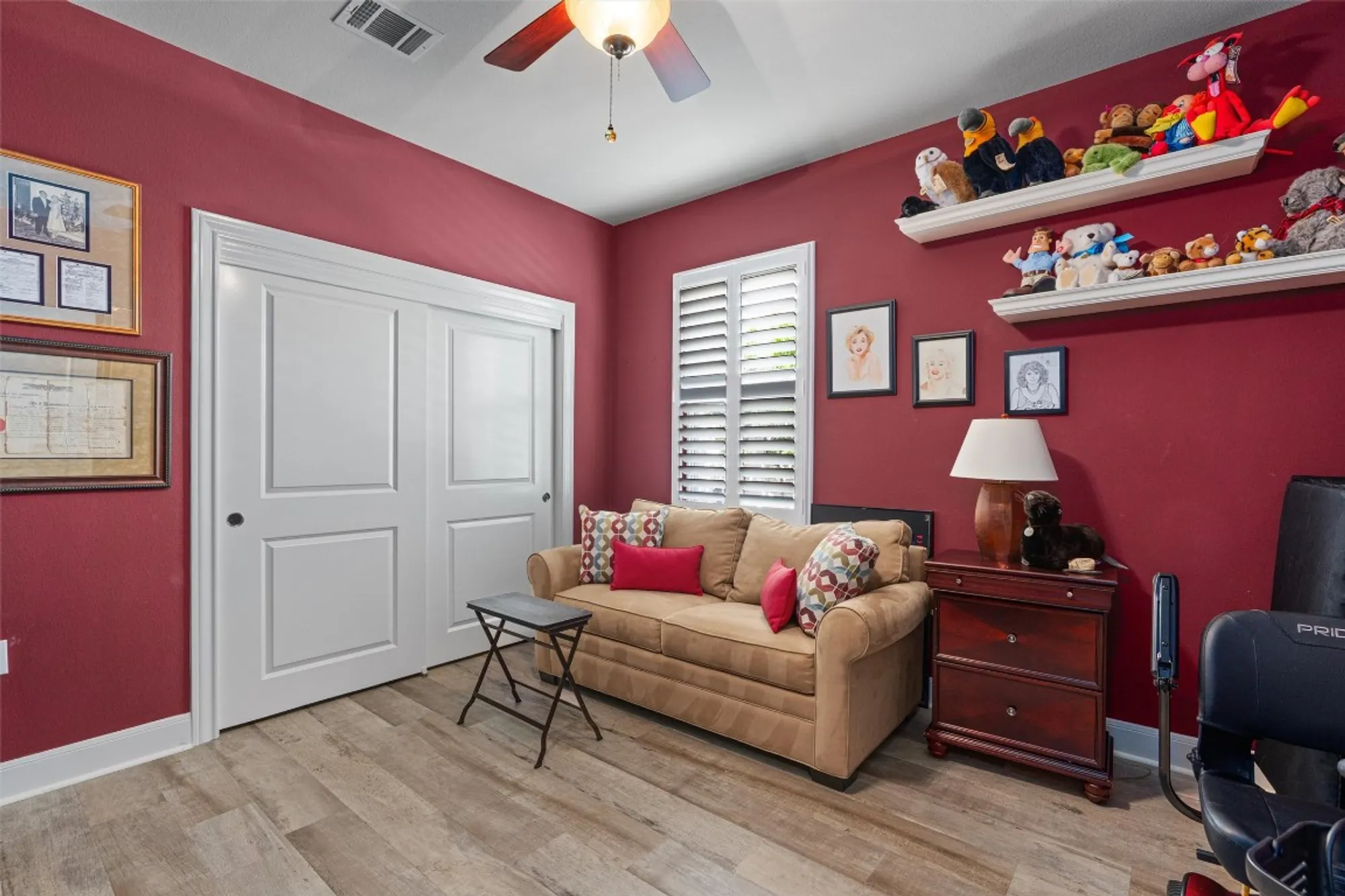 Property Slideshow image 29 of 40 | 301 goose island dr, Georgetown, TX, 78633