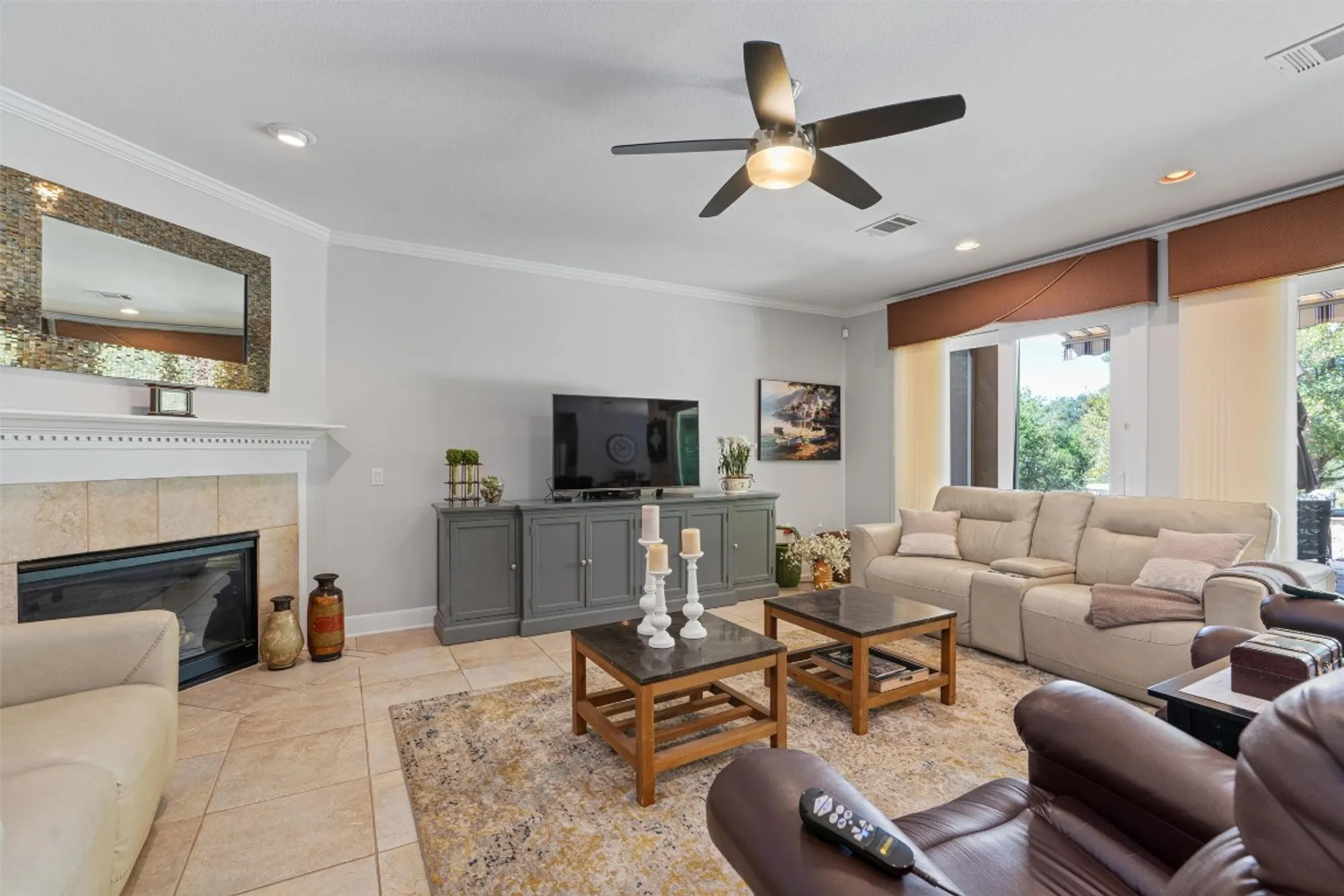 Property Slideshow image 6 of 40 | 301 goose island dr, Georgetown, TX, 78633