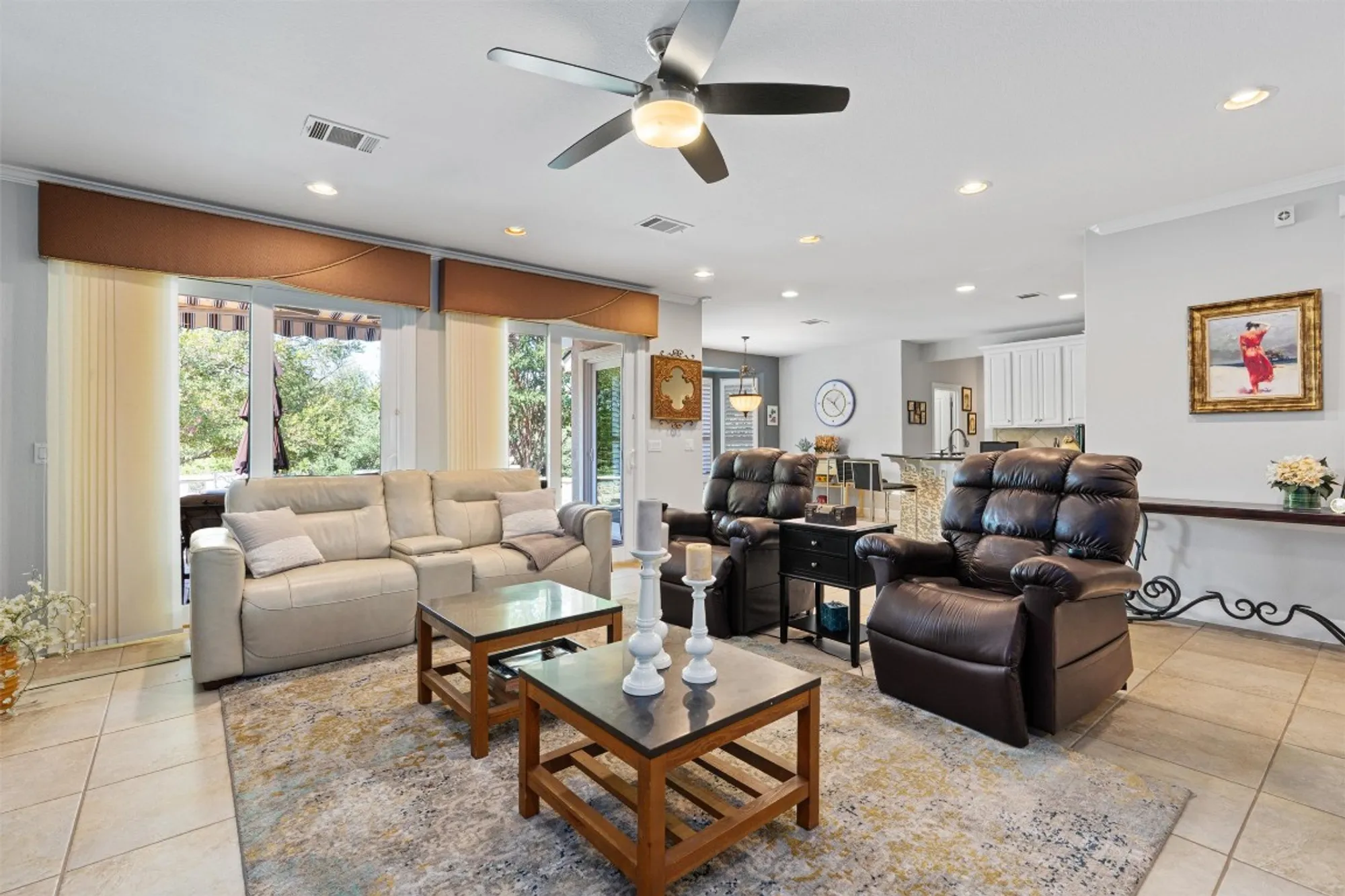 Property Slideshow image 7 of 40 | 301 goose island dr, Georgetown, TX, 78633