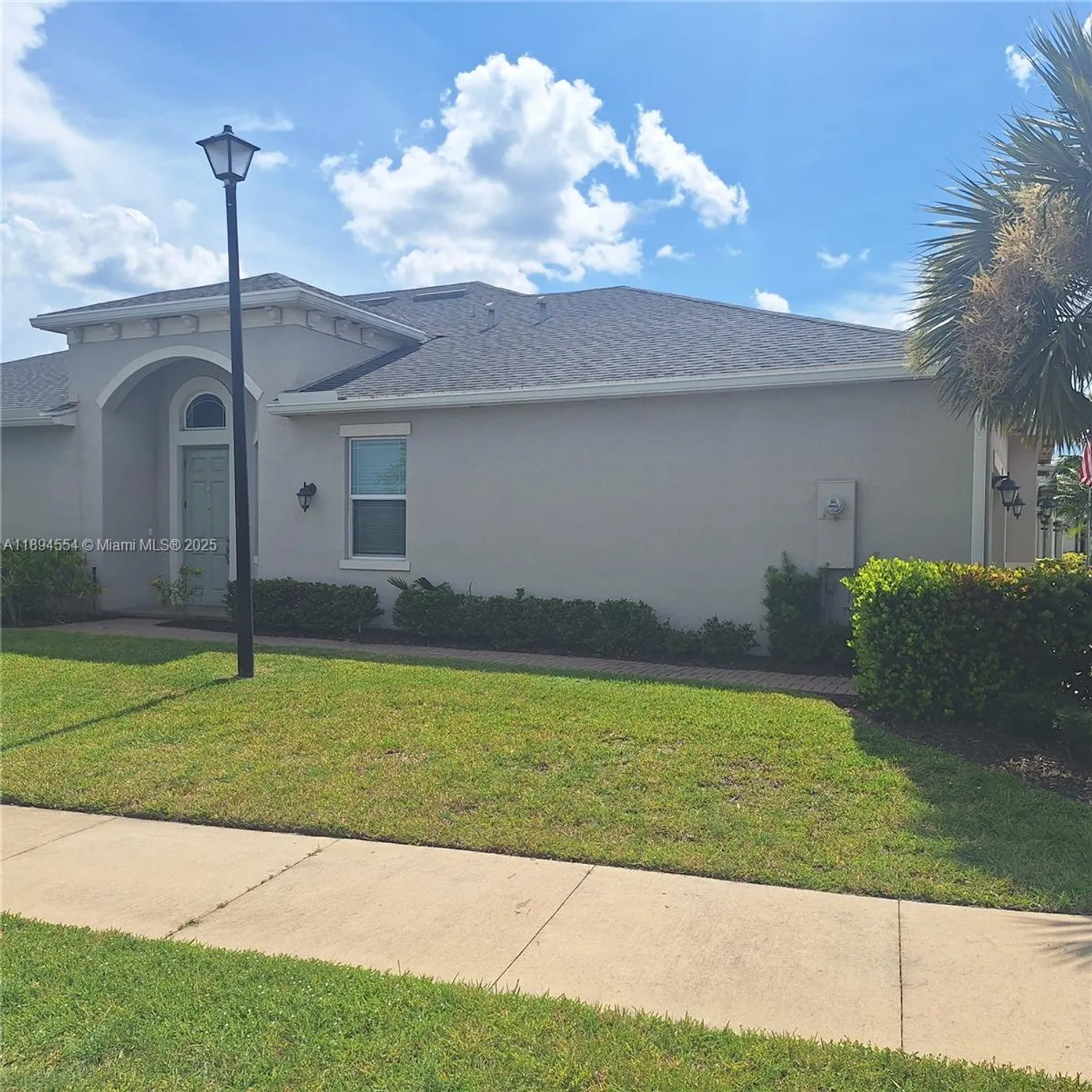 Property Slideshow image 2 of 13 | 11484 sw lake park dr, Port St Lucie, FL, 34987