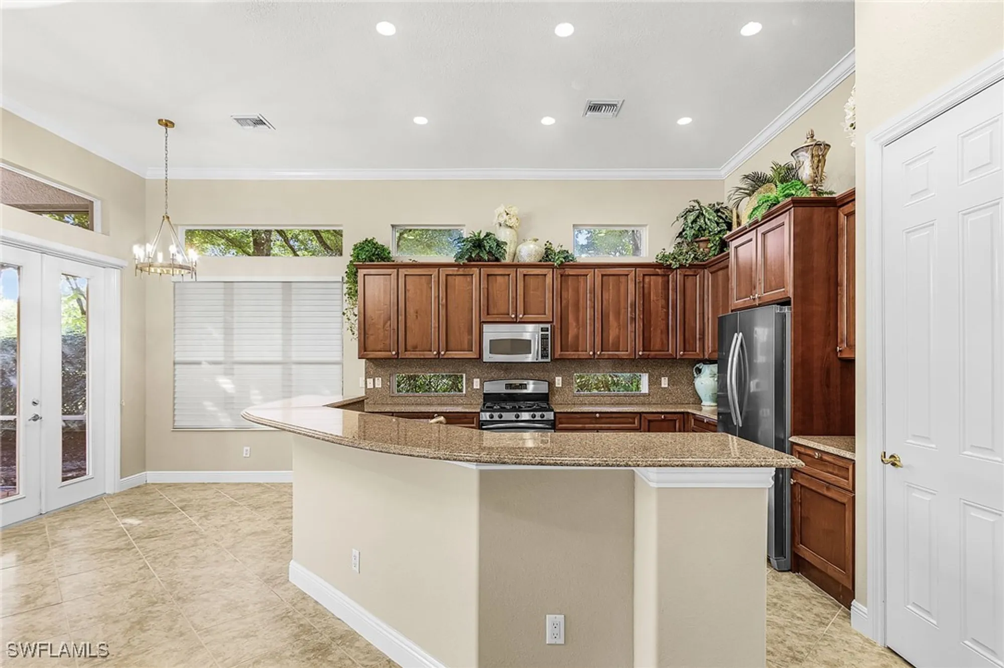 Property Slideshow image 13 of 27 | 8936 cherry oaks trl, Naples, FL, 34114