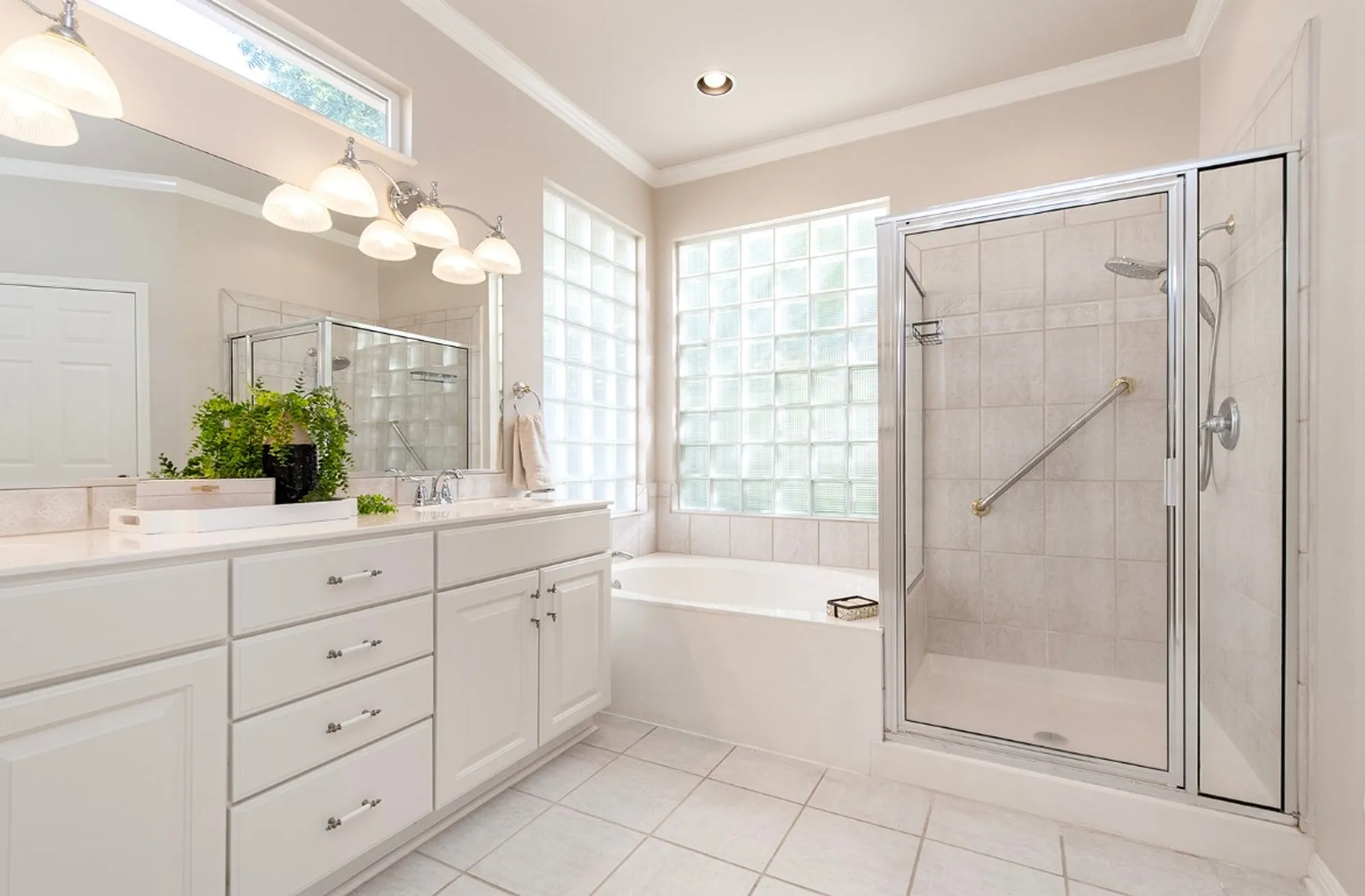 Property Slideshow image 12 of 16 | 111 camp dr, Georgetown, TX, 78633