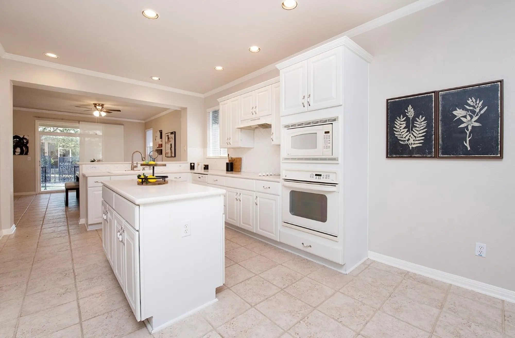 Property Slideshow image 8 of 16 | 111 camp dr, Georgetown, TX, 78633