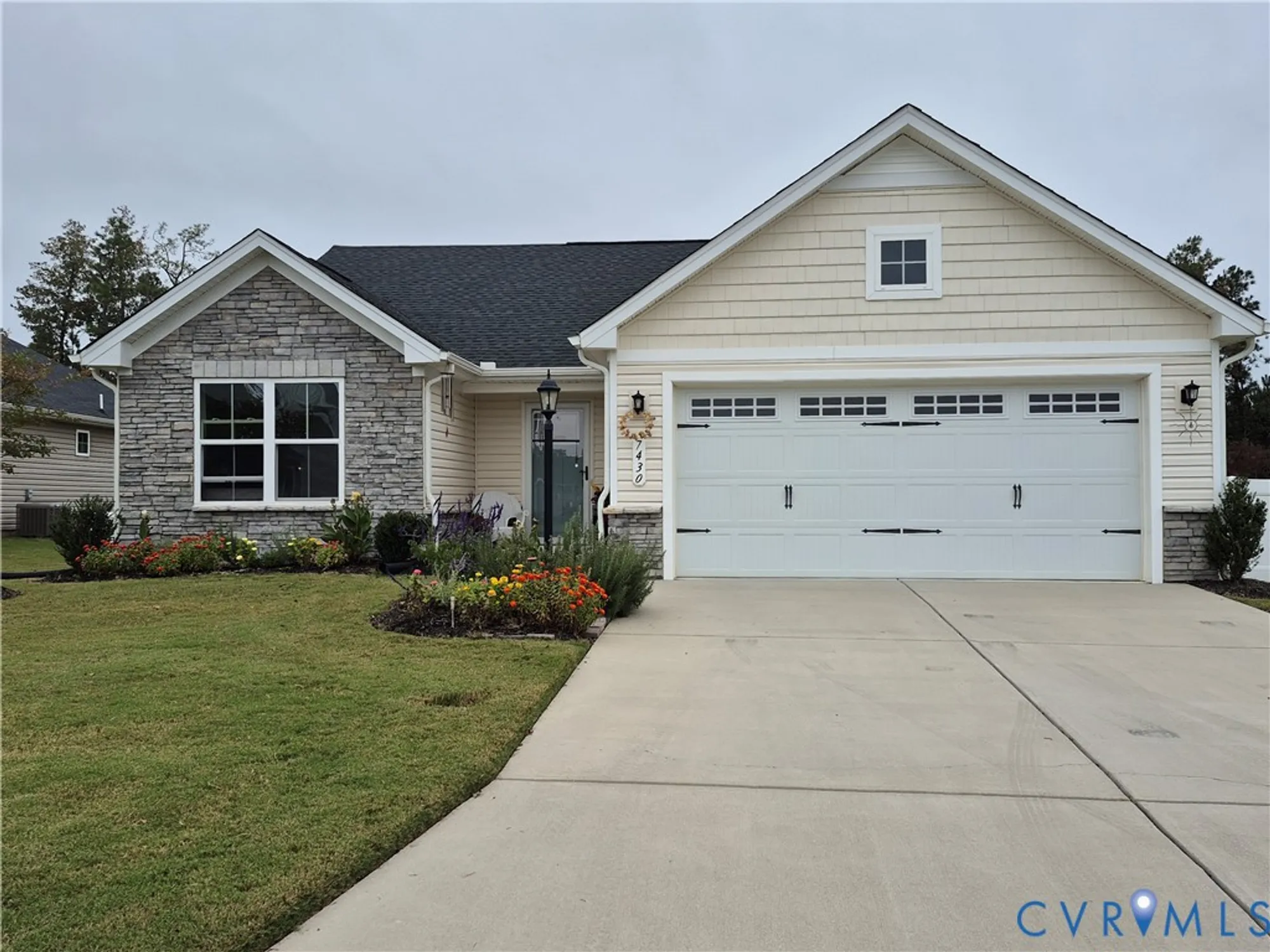 Property Slideshow image 1 of 27 | 7430 e danube loop, New Kent, VA, 23124