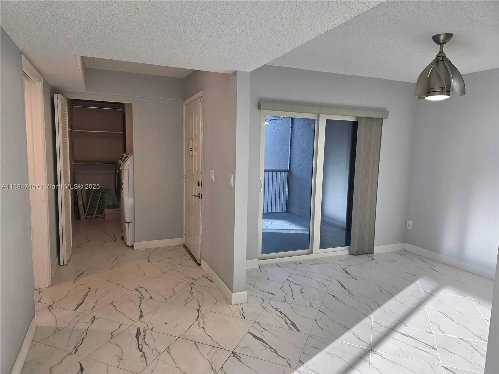 Property Slideshow image 18 of 30 | 7440 granville dr 213, Tamarac, FL, 33321