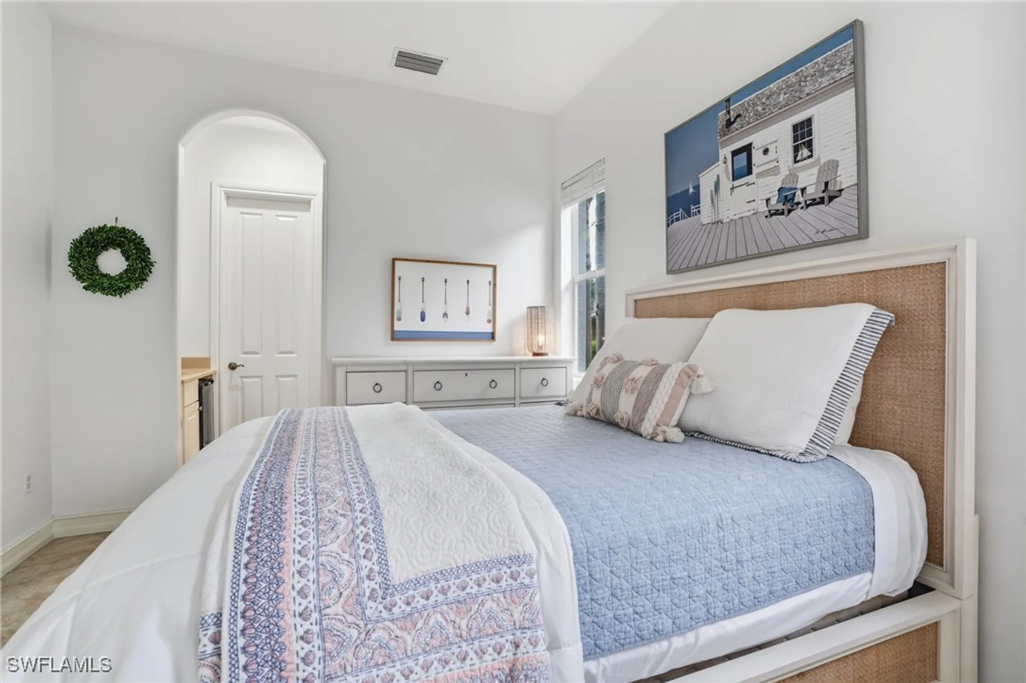 Property Slideshow image 14 of 24 | 7840 valencia ct, Naples, FL, 34113