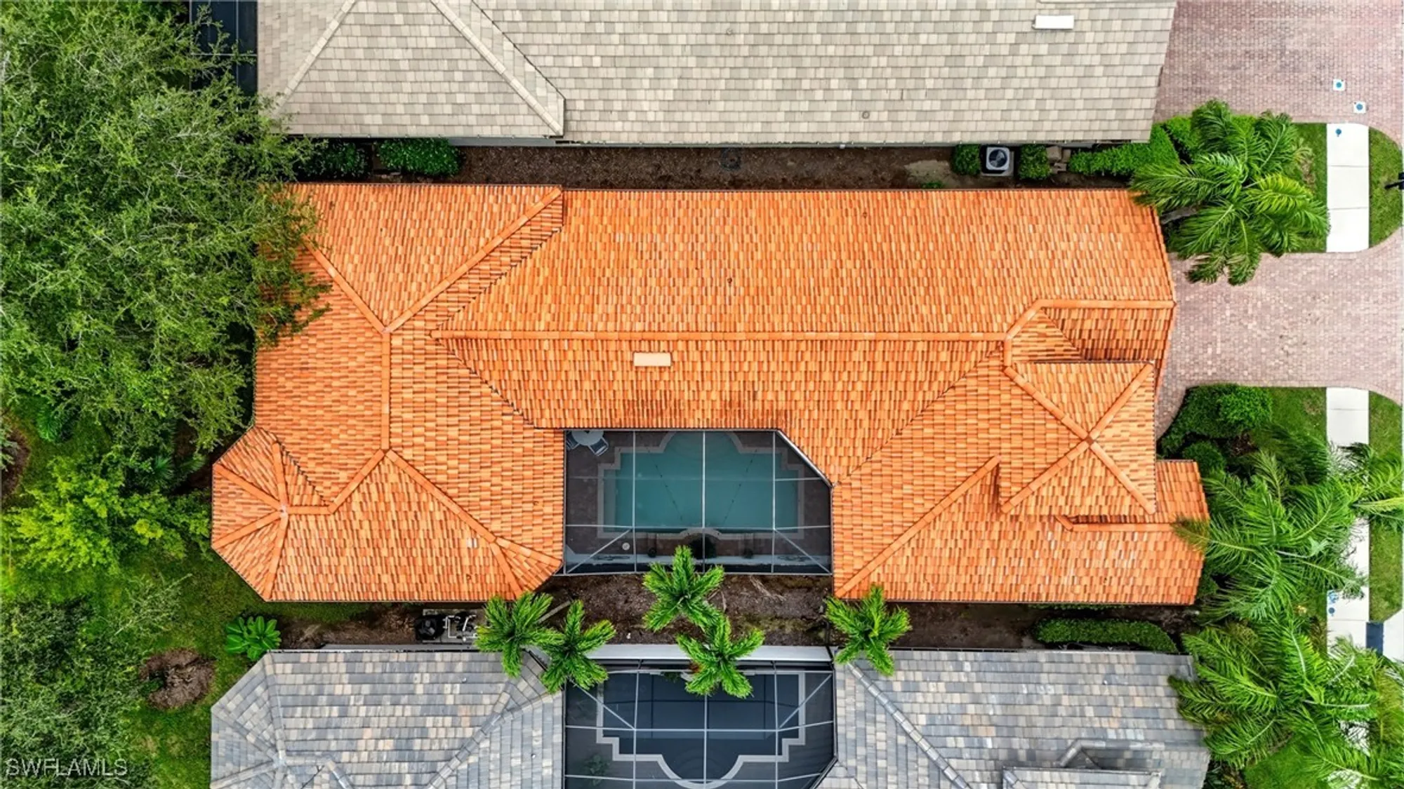 Property Slideshow image 24 of 24 | 7840 valencia ct, Naples, FL, 34113