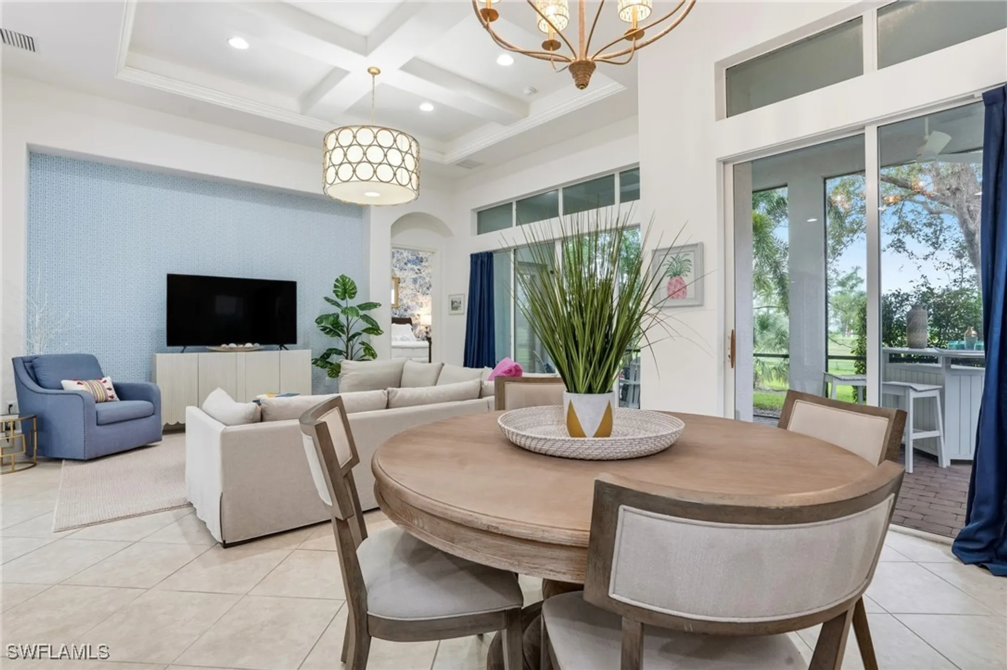 Property Slideshow image 5 of 24 | 7840 valencia ct, Naples, FL, 34113