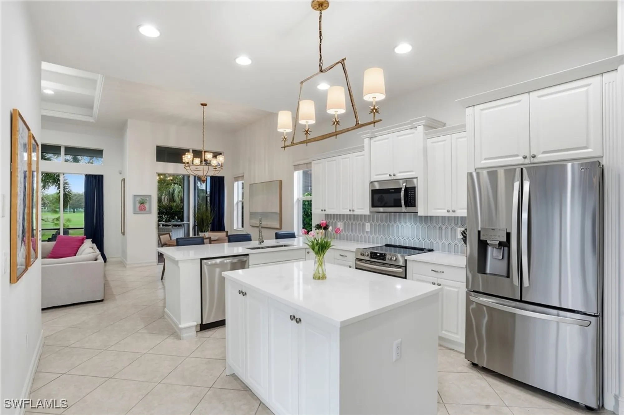 Property Slideshow image 8 of 24 | 7840 valencia ct, Naples, FL, 34113