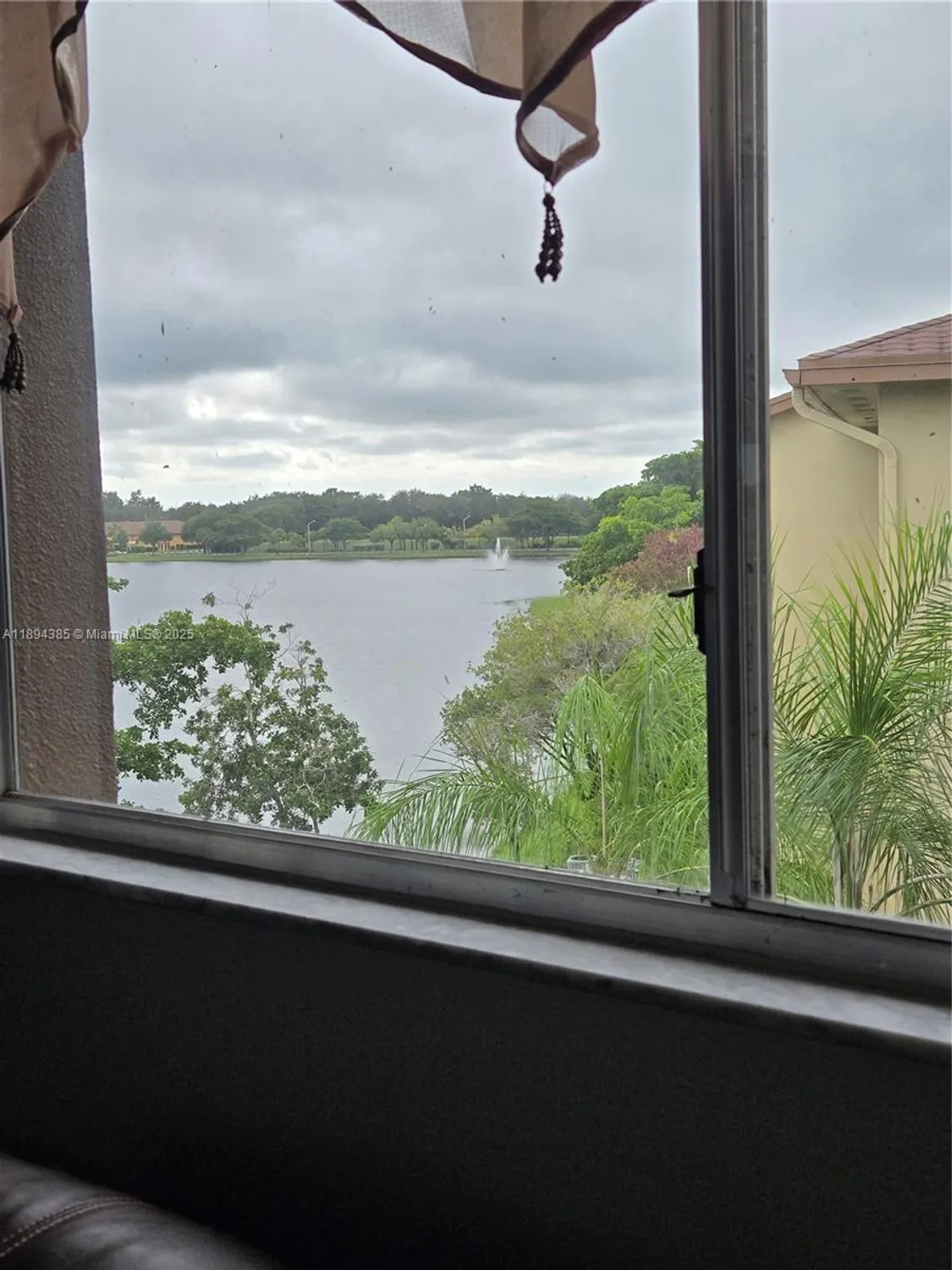 Property Slideshow image 17 of 25 | 1001 sw 141st ave 412k, Pembroke Pines, FL, 33027