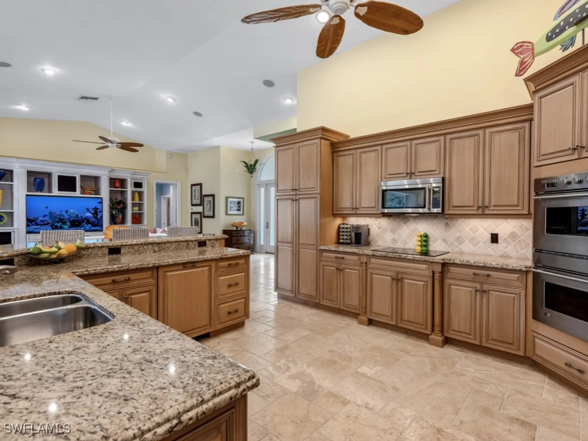 Property Slideshow image 26 of 50 | 762 lynnmore ln, Naples, FL, 34108