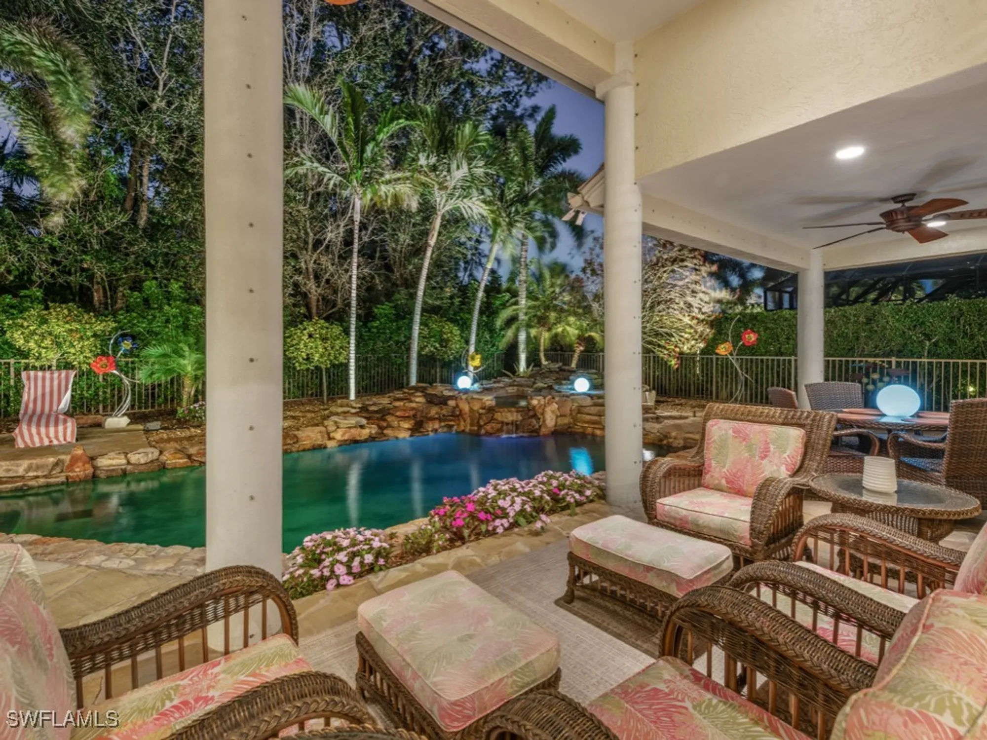 Property Slideshow image 21 of 50 | 762 lynnmore ln, Naples, FL, 34108