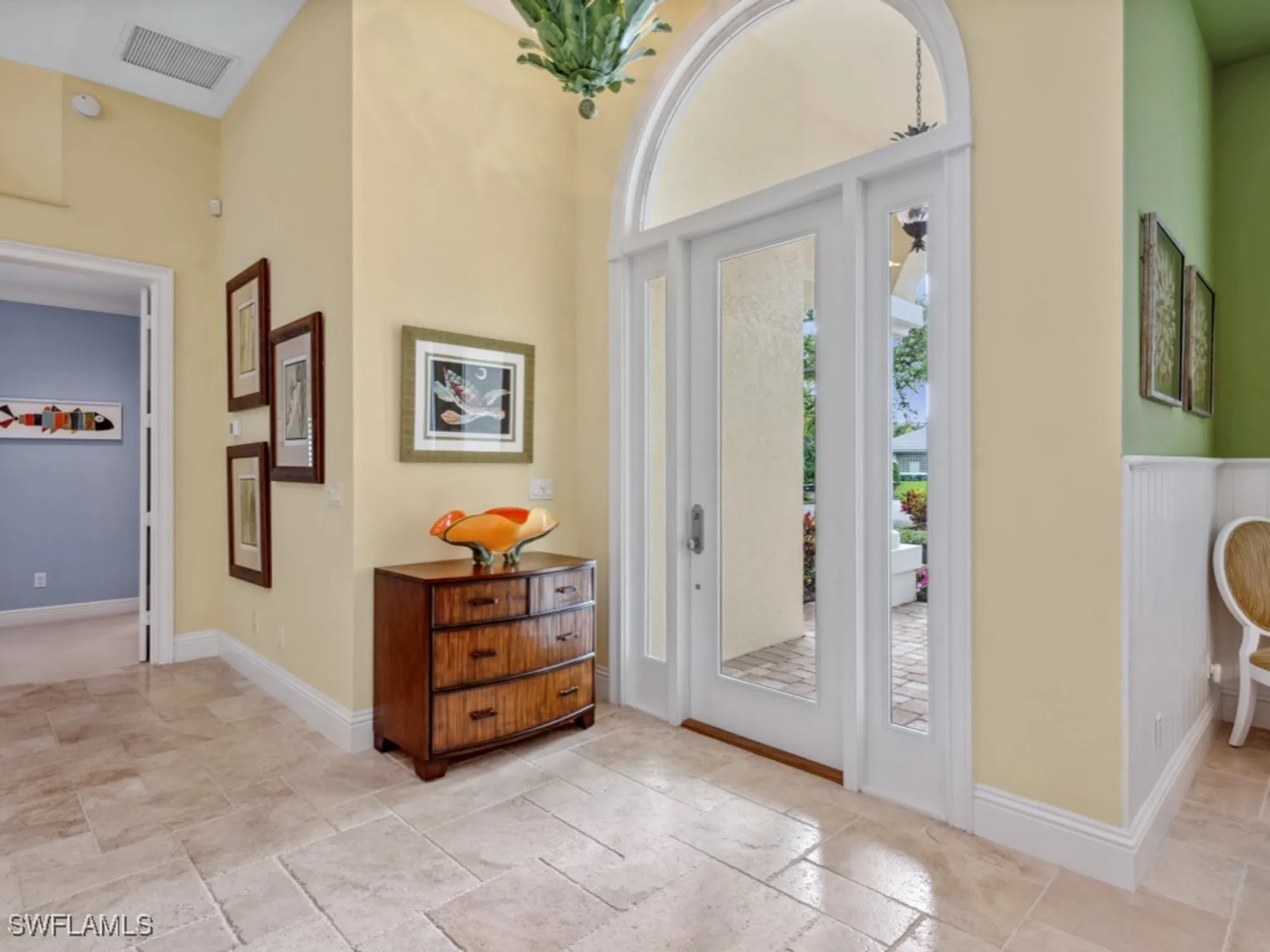 Property Slideshow image 22 of 50 | 762 lynnmore ln, Naples, FL, 34108