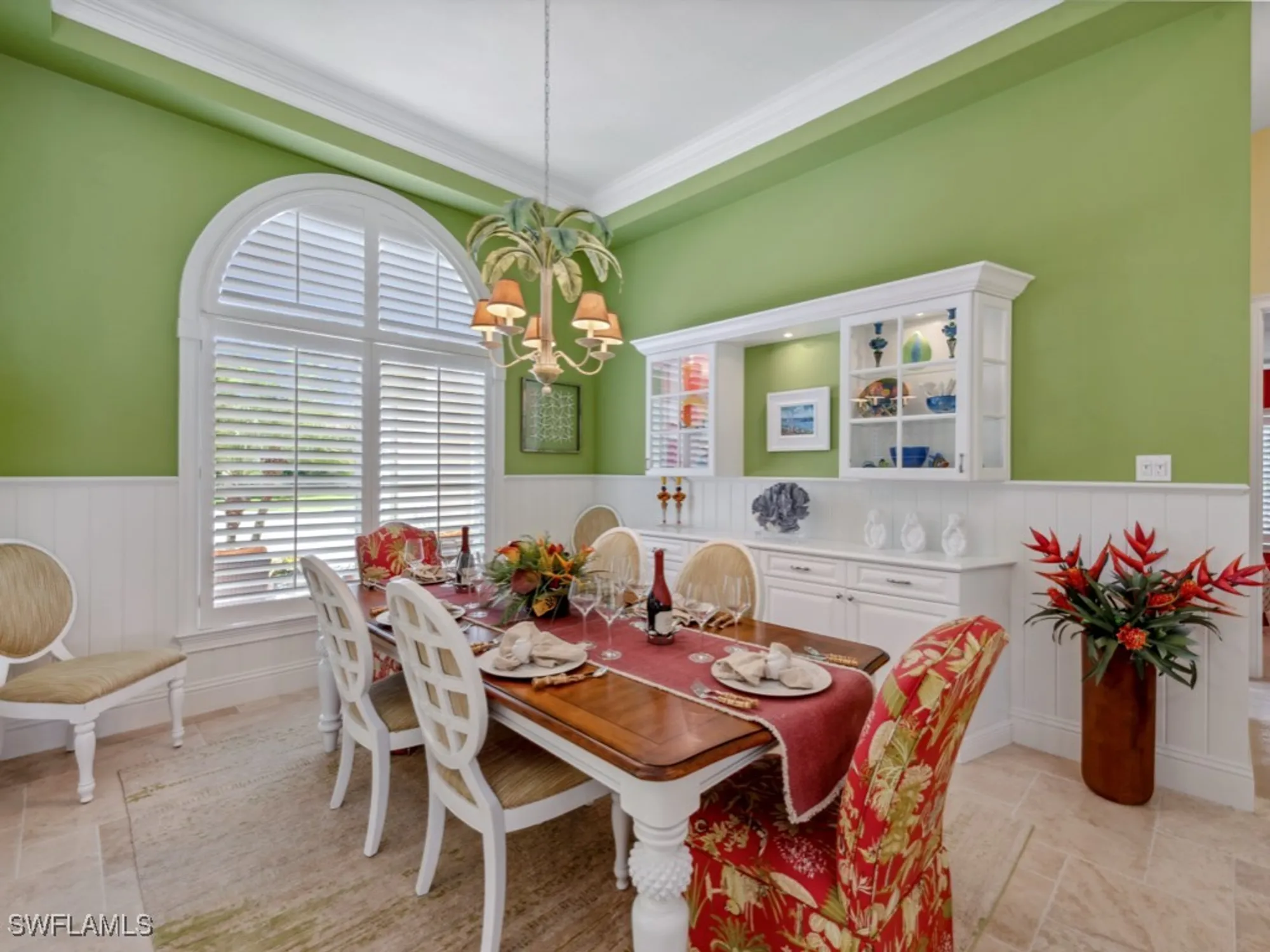 Property Slideshow image 23 of 50 | 762 lynnmore ln, Naples, FL, 34108
