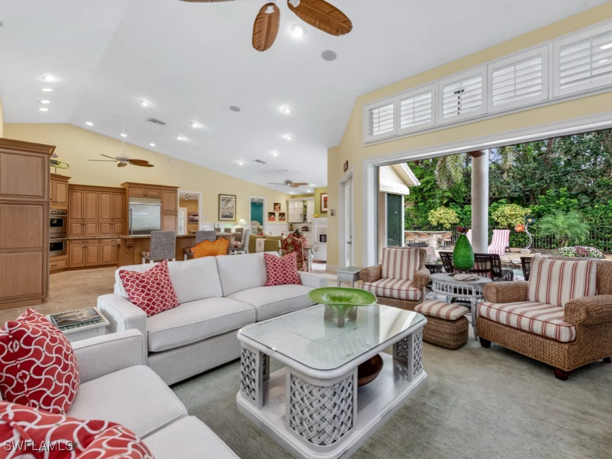 Property Slideshow image 32 of 50 | 762 lynnmore ln, Naples, FL, 34108