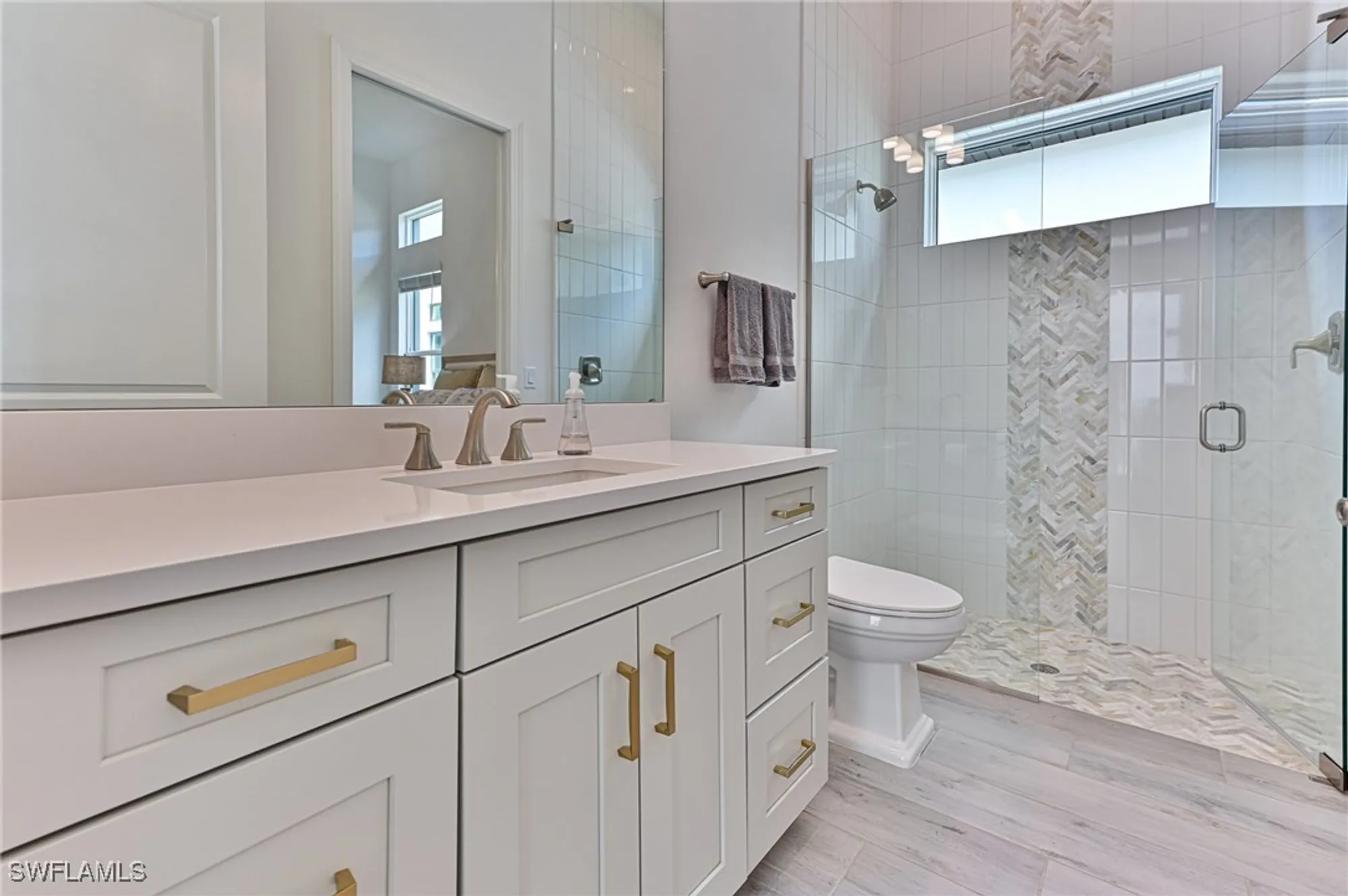 Property Slideshow image 26 of 50 | 11351 venetian lagoon dr, Fort Myers, FL, 33913