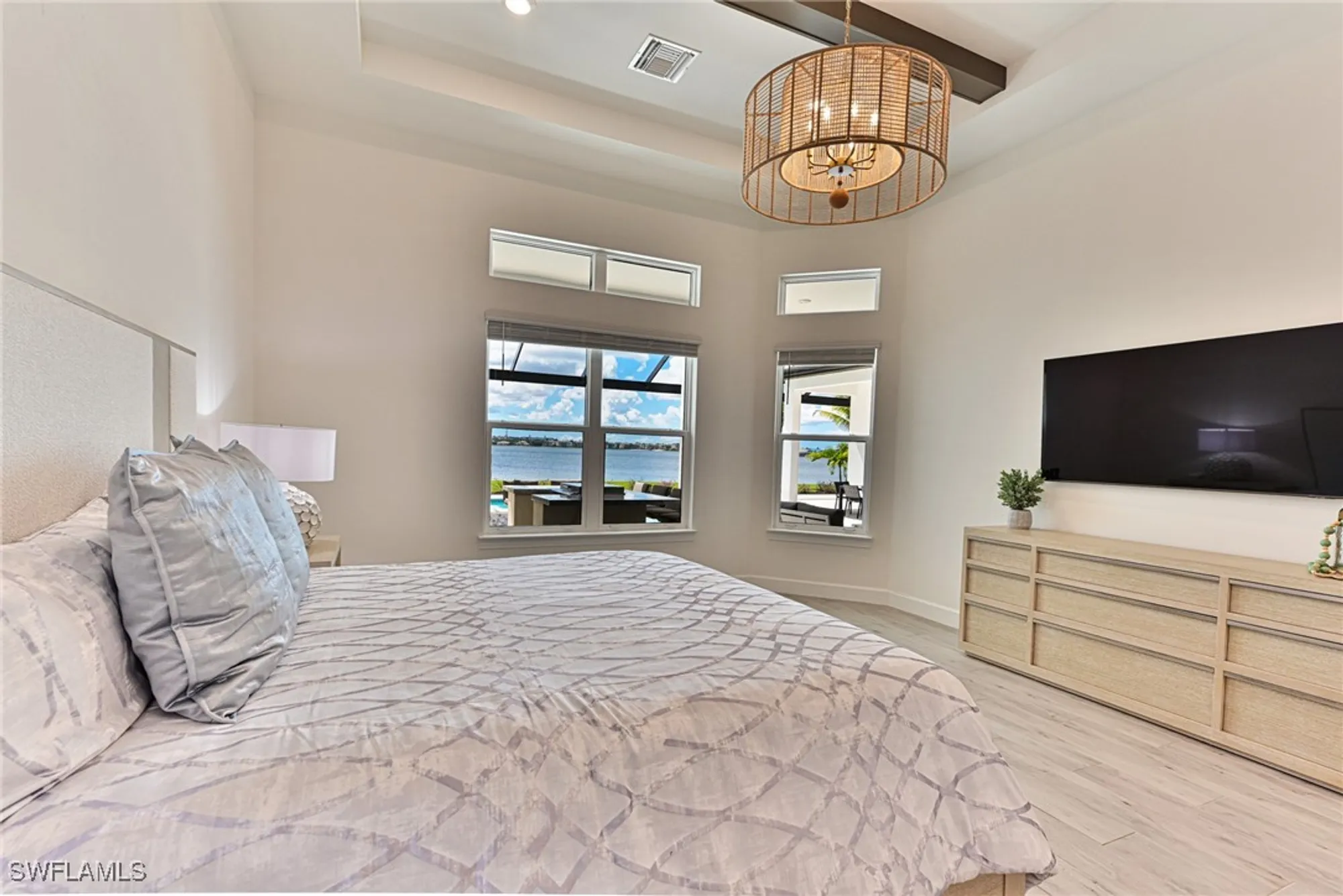 Property Slideshow image 22 of 50 | 11351 venetian lagoon dr, Fort Myers, FL, 33913