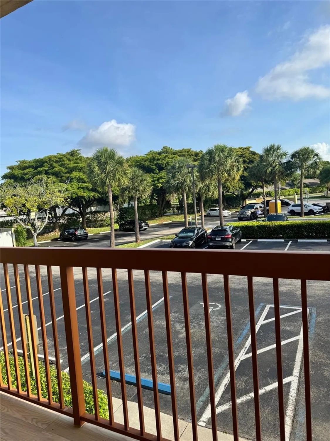 Property Slideshow image 13 of 37 | 7610 westwood dr 122, Tamarac, FL, 33321