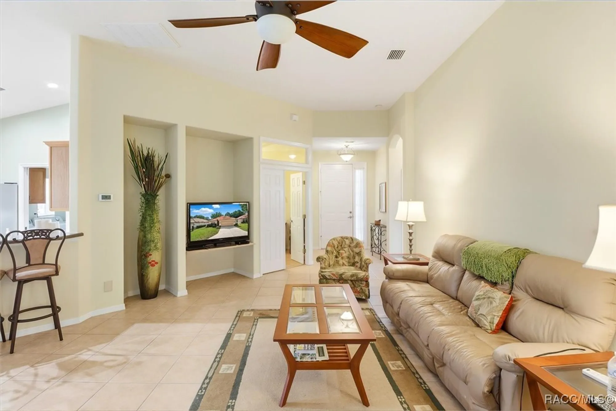 Property Slideshow image 25 of 52 | 1080 w skyview crossing dr, Hernando, FL, 34442