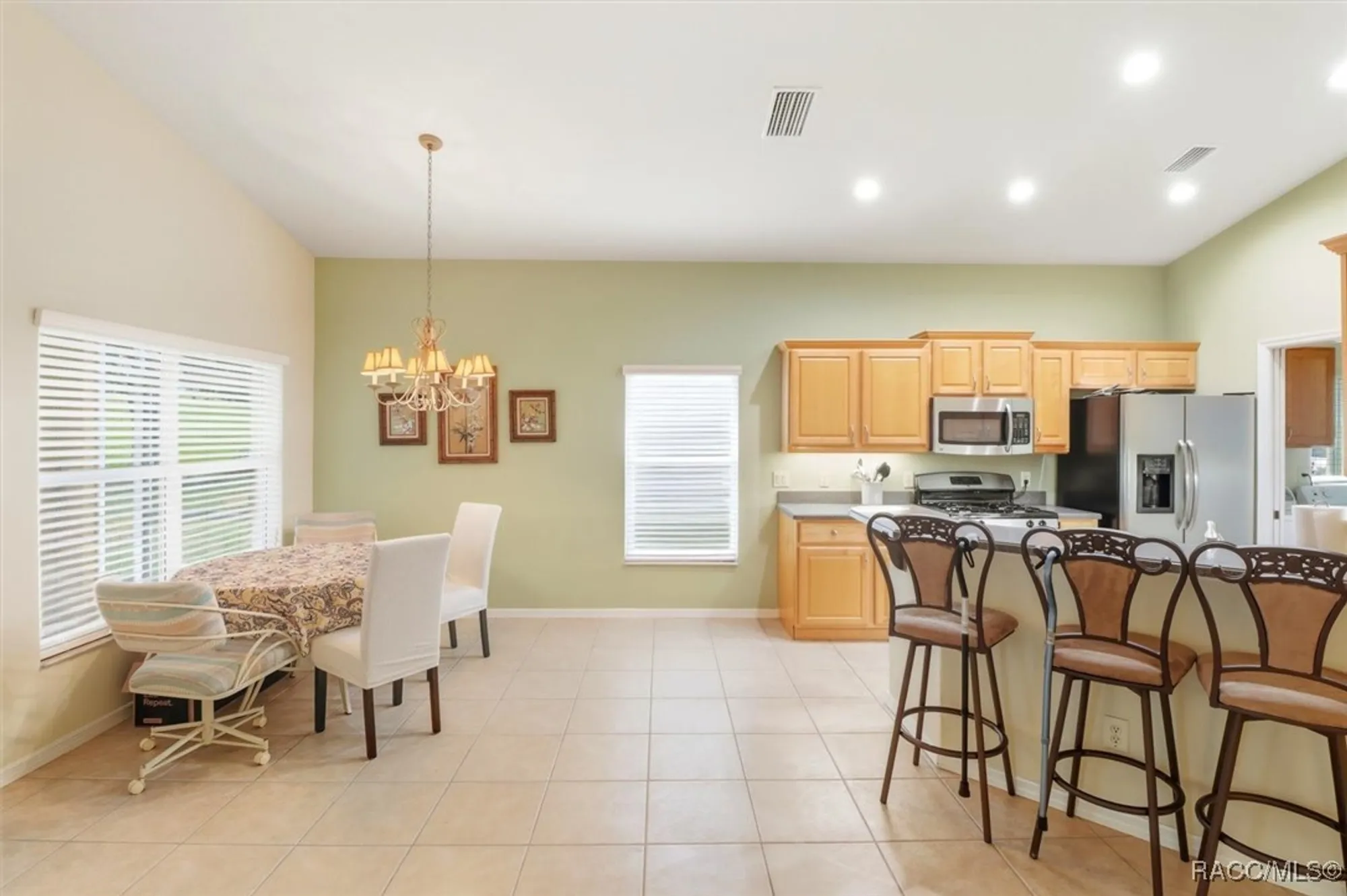 Property Slideshow image 28 of 52 | 1080 w skyview crossing dr, Hernando, FL, 34442