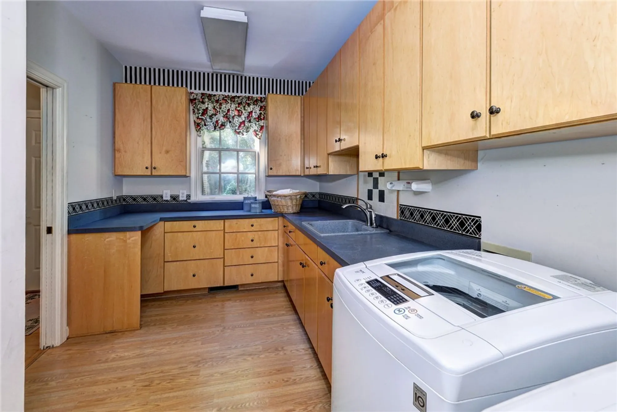 Property Slideshow image 23 of 50 | 2031 hornes lake rd, Williamsburg, VA, 23185