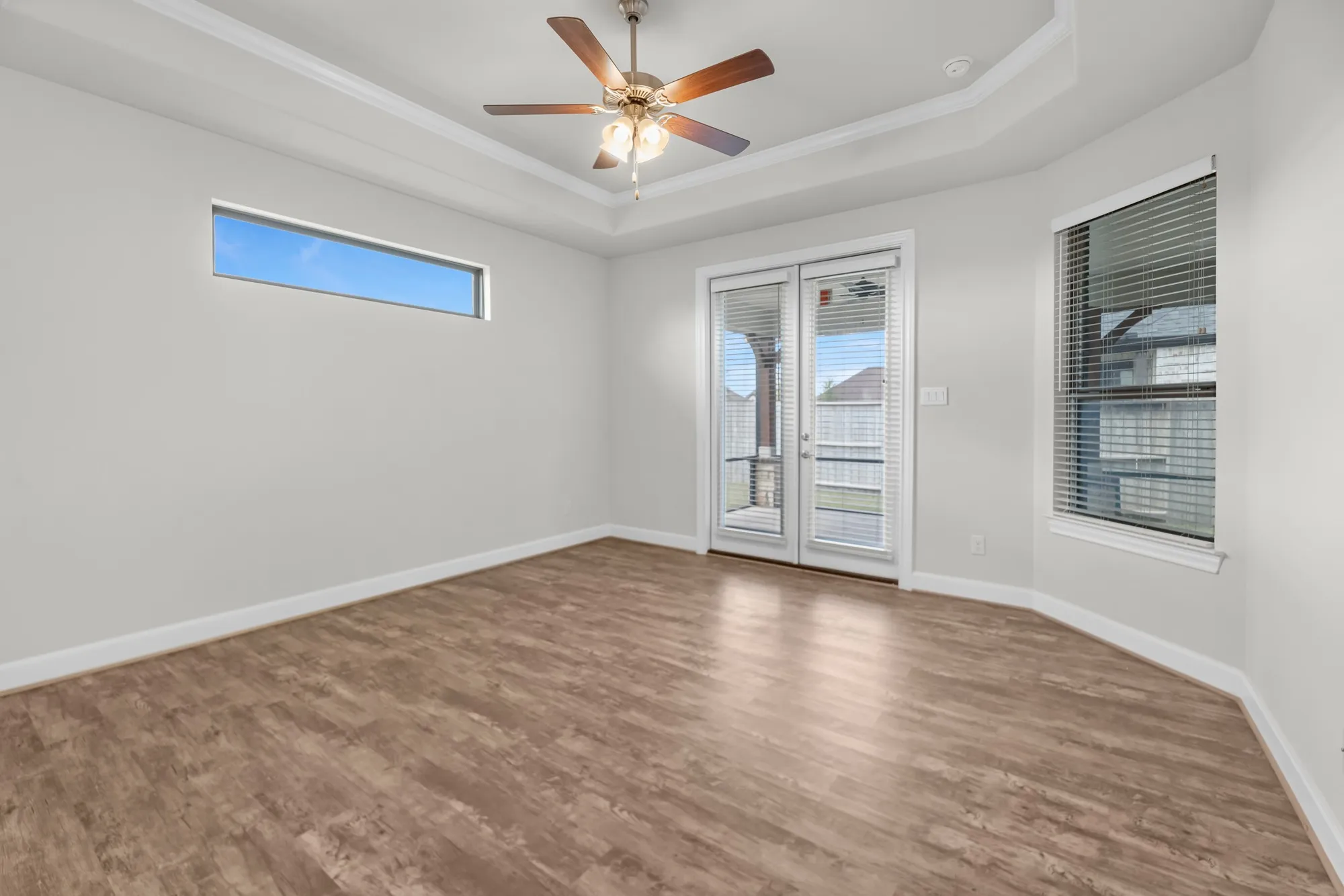 Property Slideshow image 25 of 48 | 5722 bobwhite trl, Manvel, TX, 77578