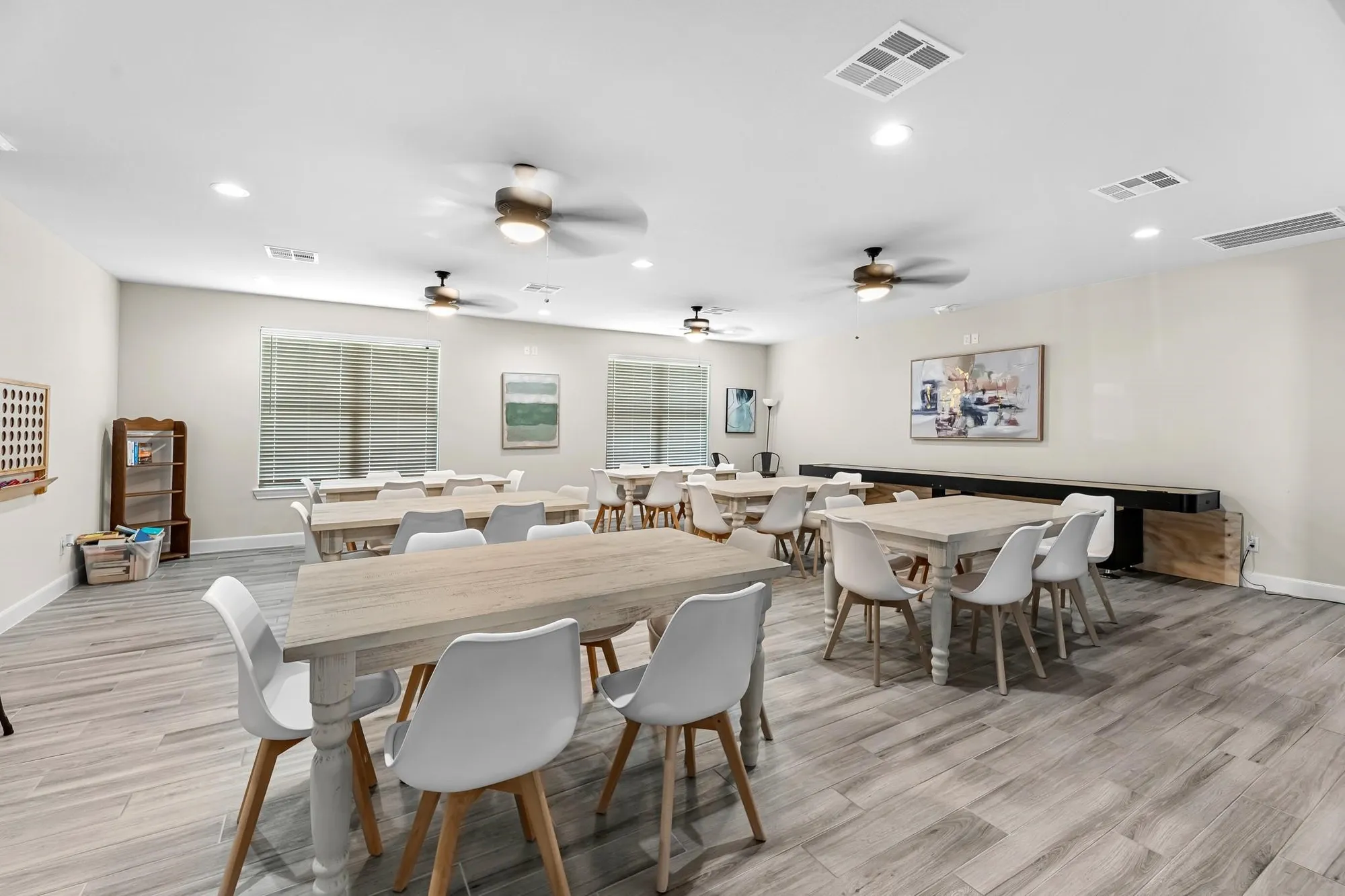 Property Slideshow image 41 of 48 | 5722 bobwhite trl, Manvel, TX, 77578