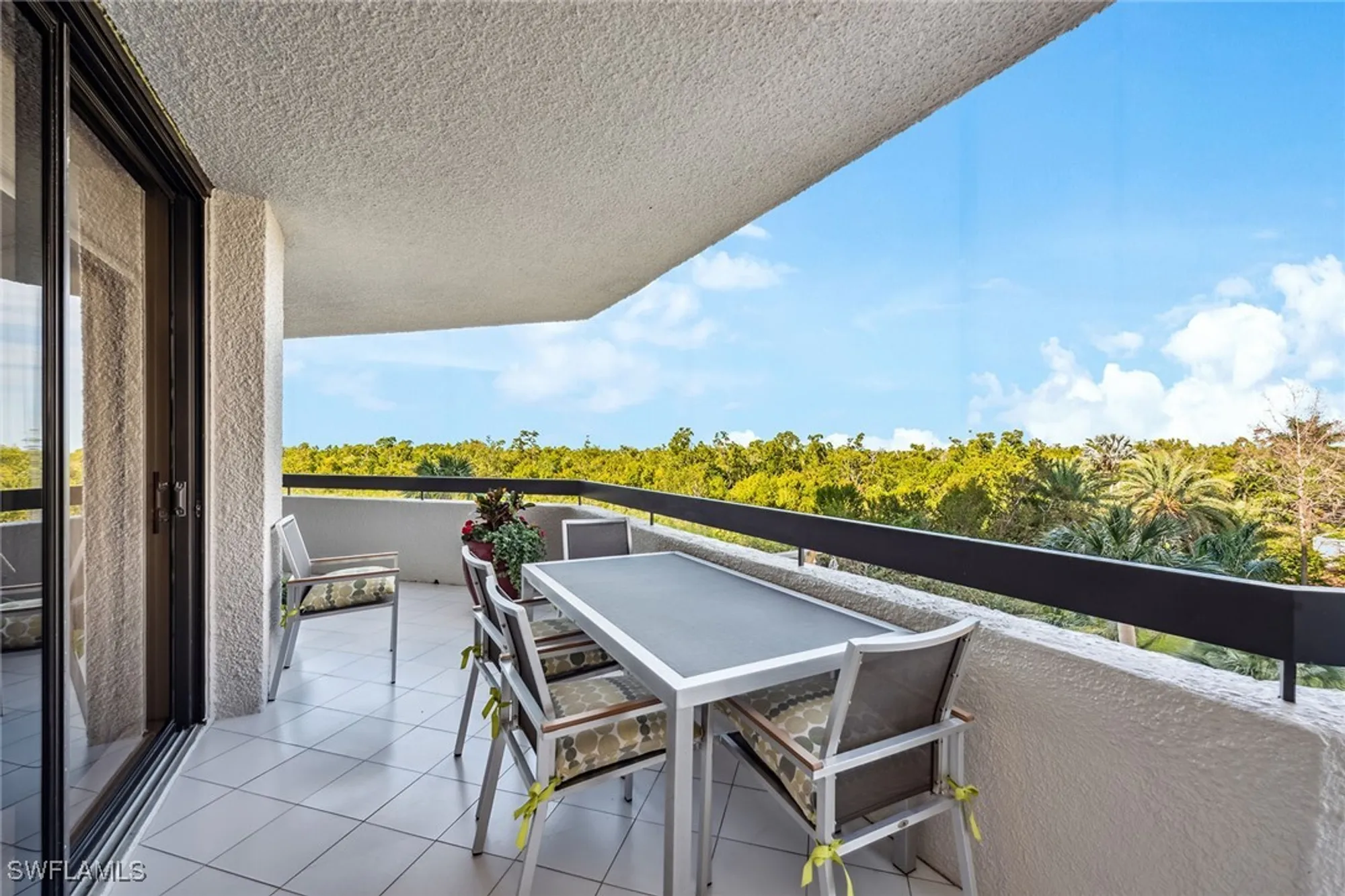 Property Slideshow image 26 of 44 | 6001 pelican bay blvd 204, Naples, FL, 34108