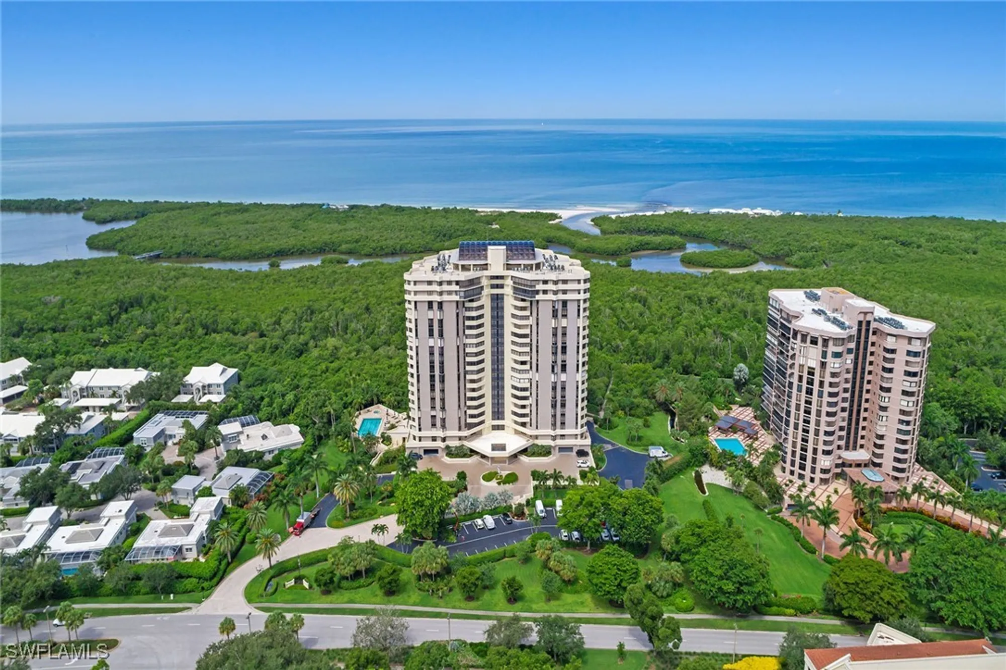 Property Slideshow image 31 of 44 | 6001 pelican bay blvd 204, Naples, FL, 34108
